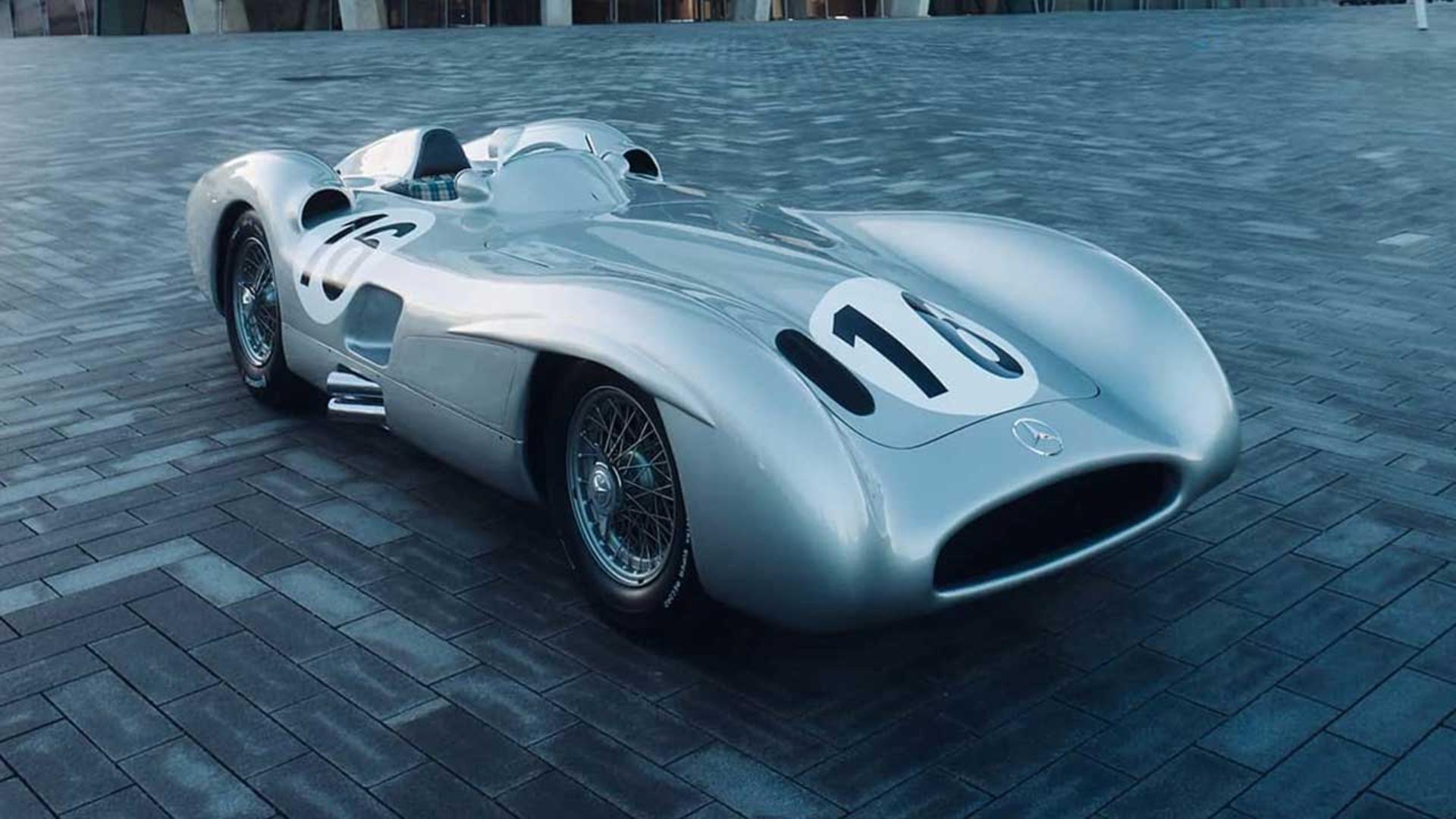 Mercedes-W196-4