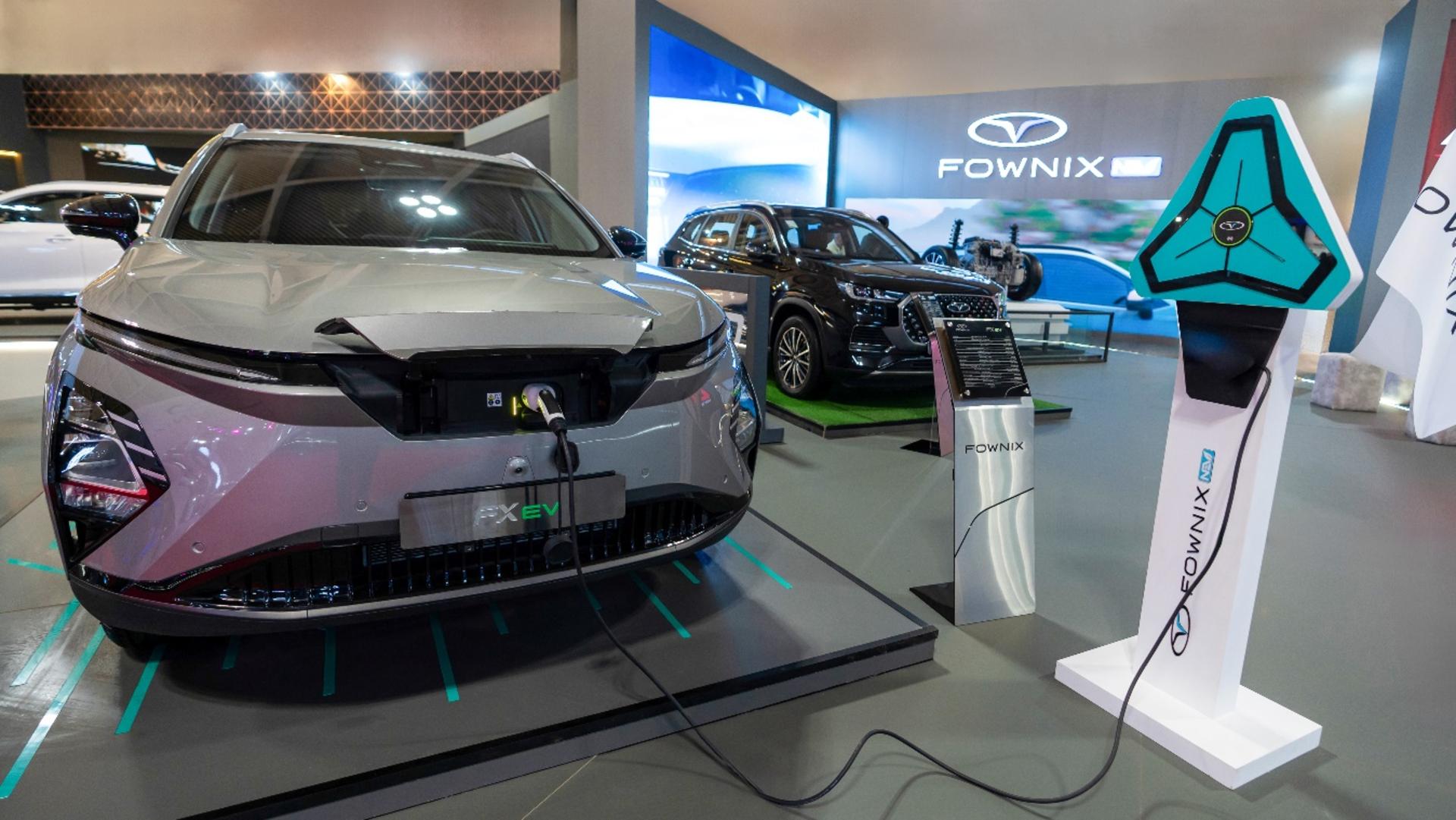 fownix-nev-kerman-auto-show 4