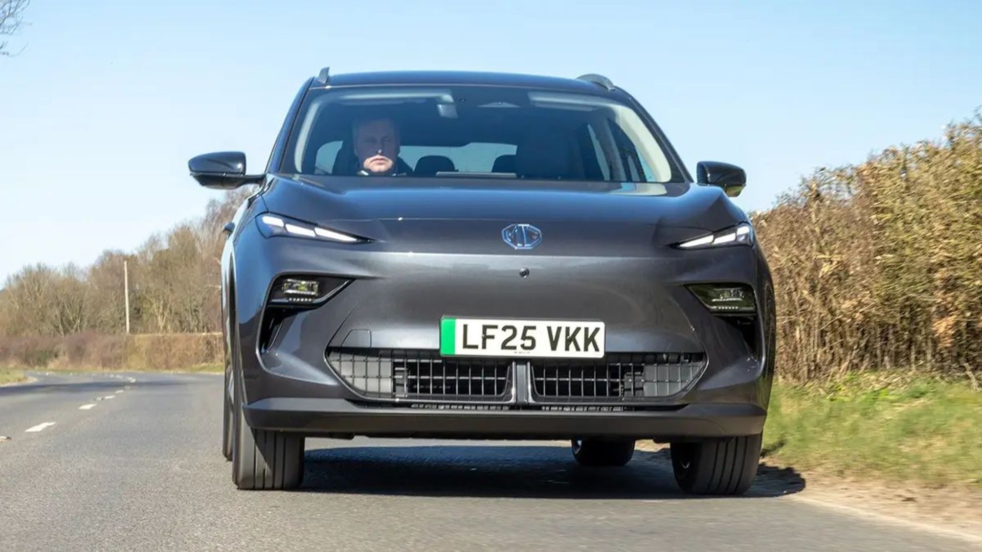 052-mgs5-ev-front-driving