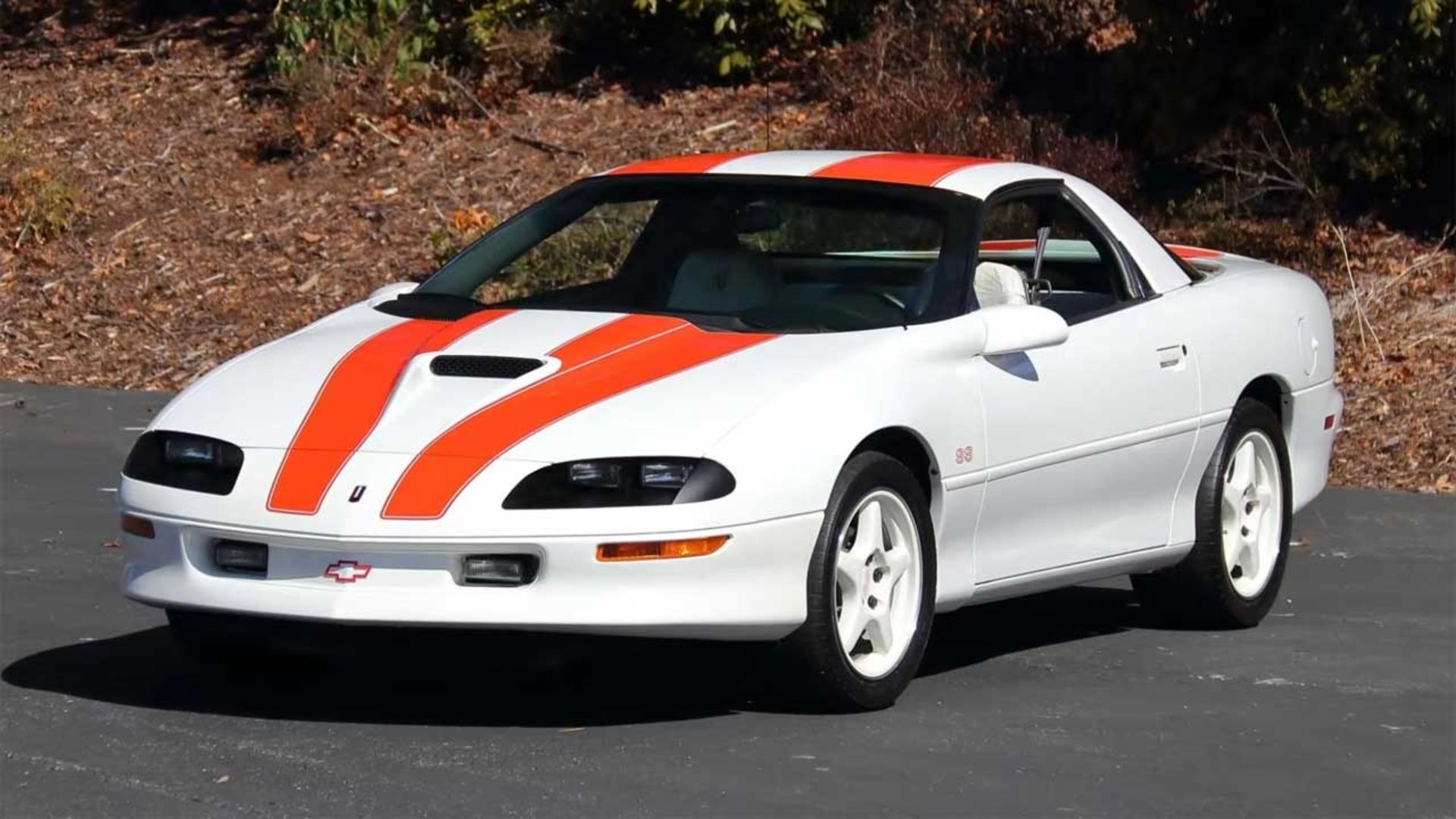 Camaro-SS-1997-1
