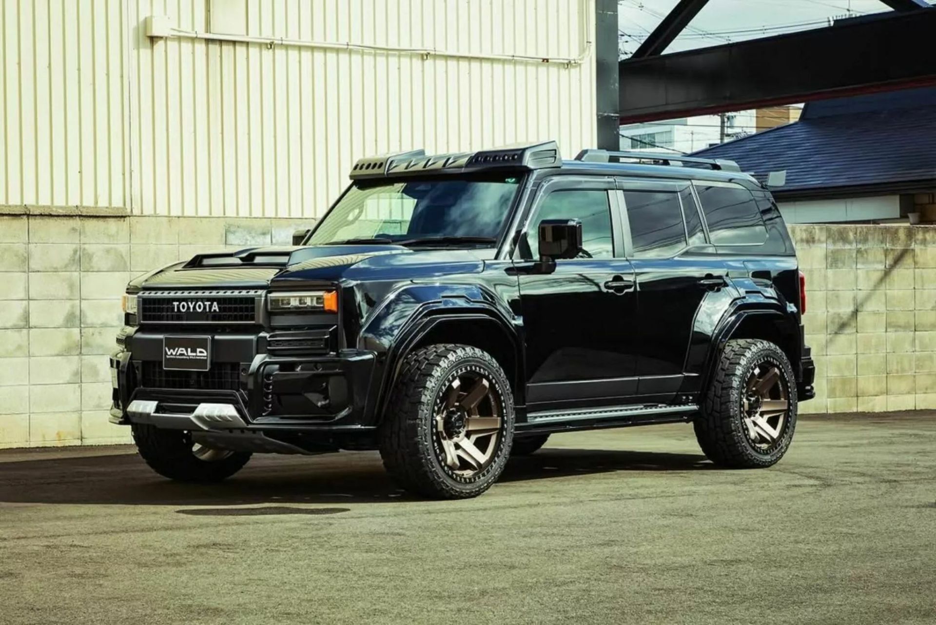 Wald-Desert-Line-Black-Bison-Edition-Toyota-Land-Cruiser-250-1