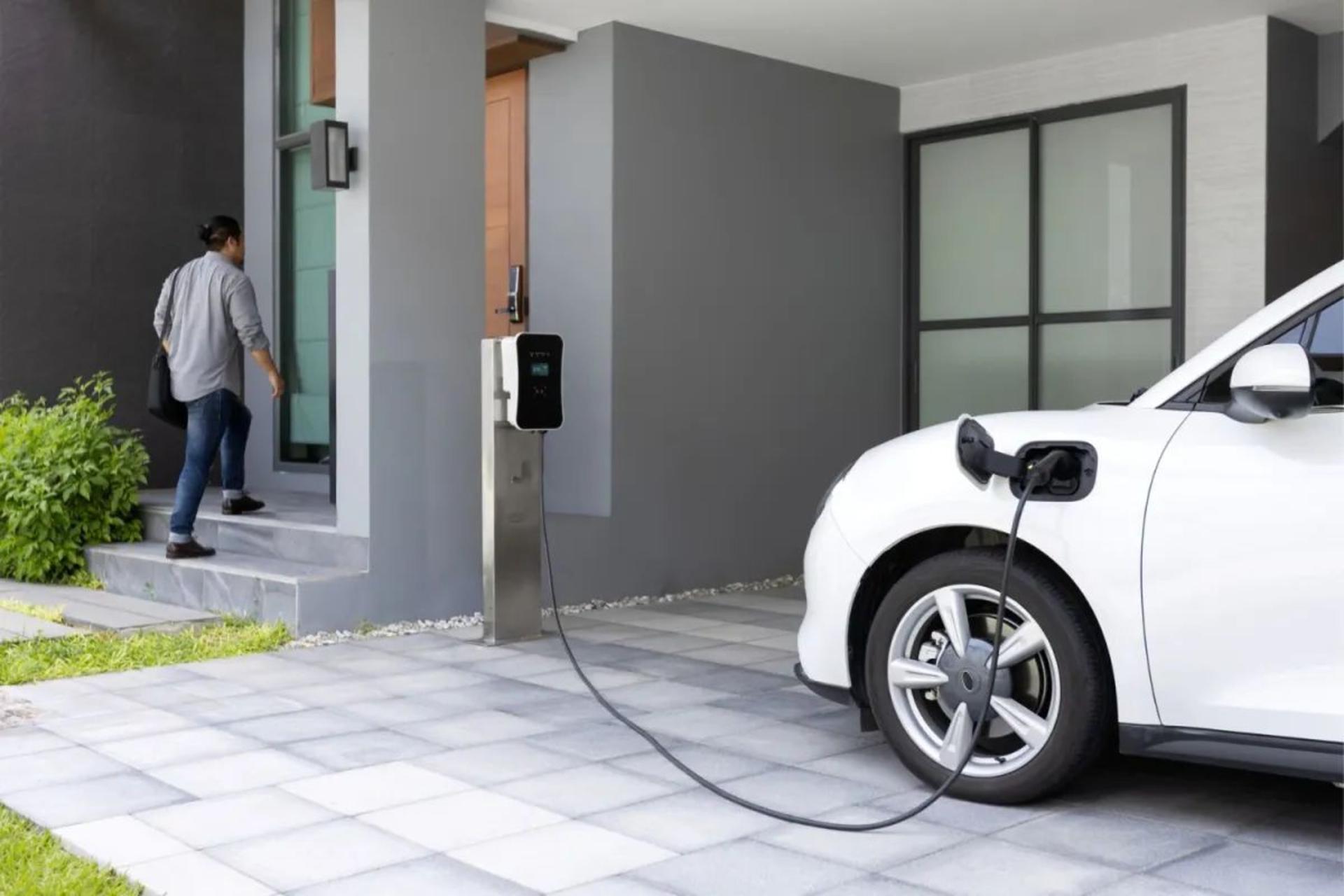 how_much_cost_to_install__ev_charger_at_home_option