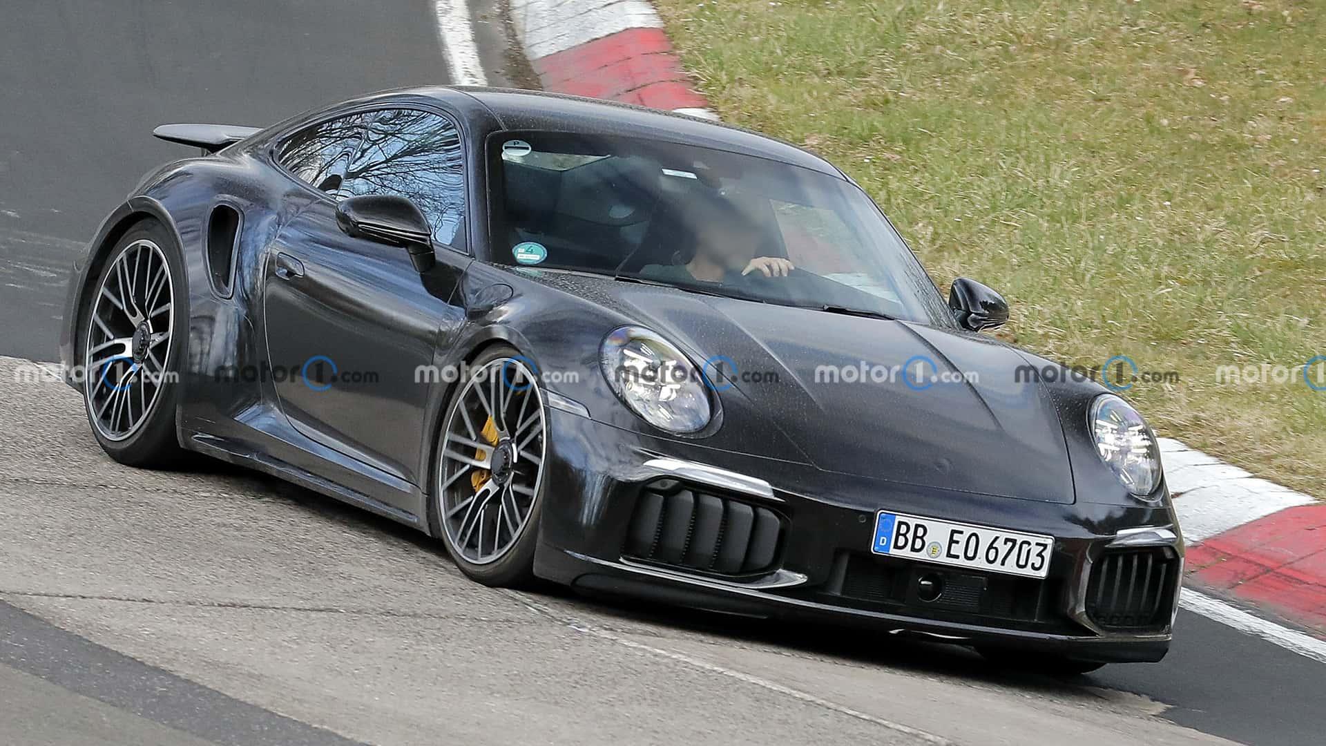 porsche-911-turbo-s-facelift-2026-erlkonig