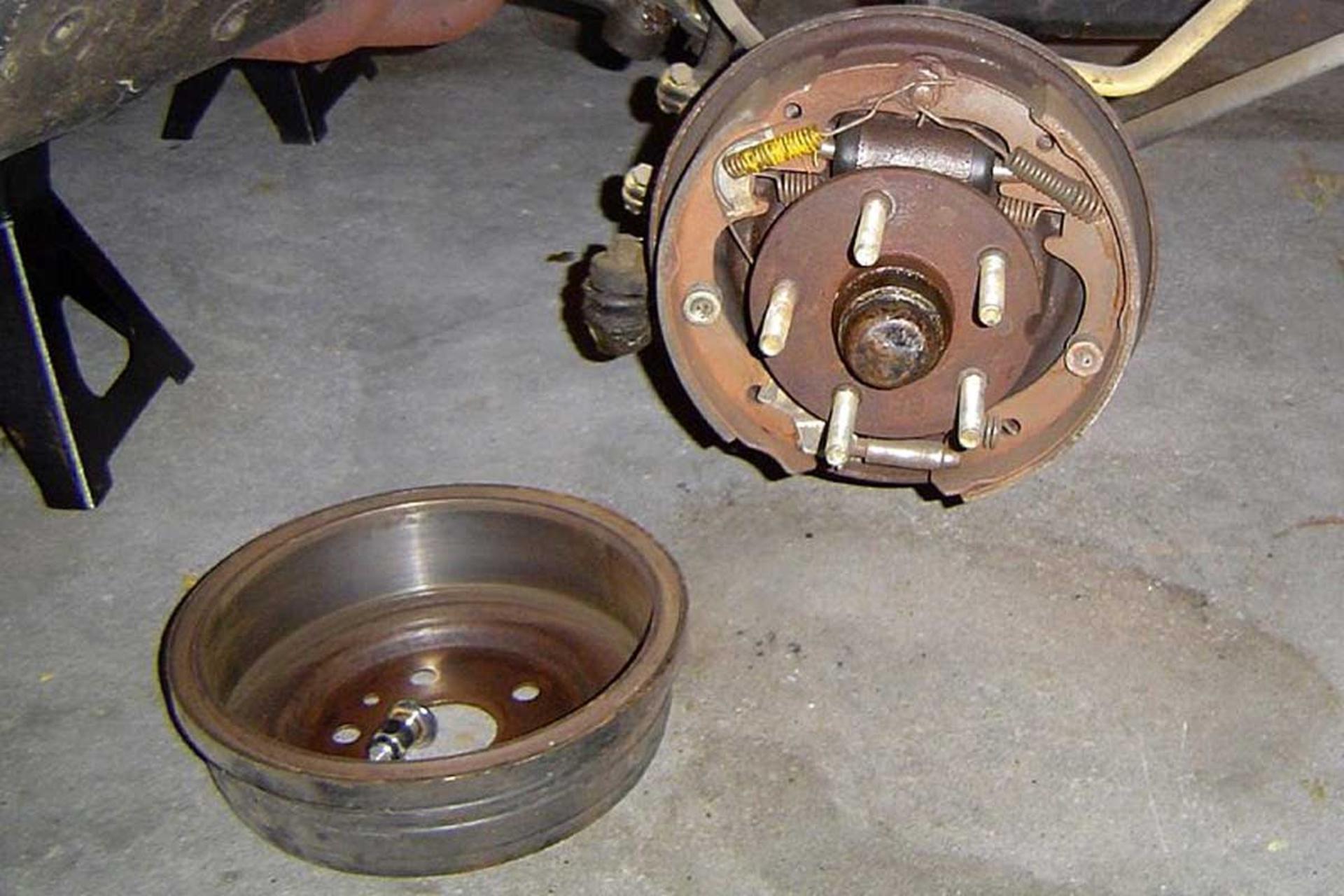 Drum-Brakes-3