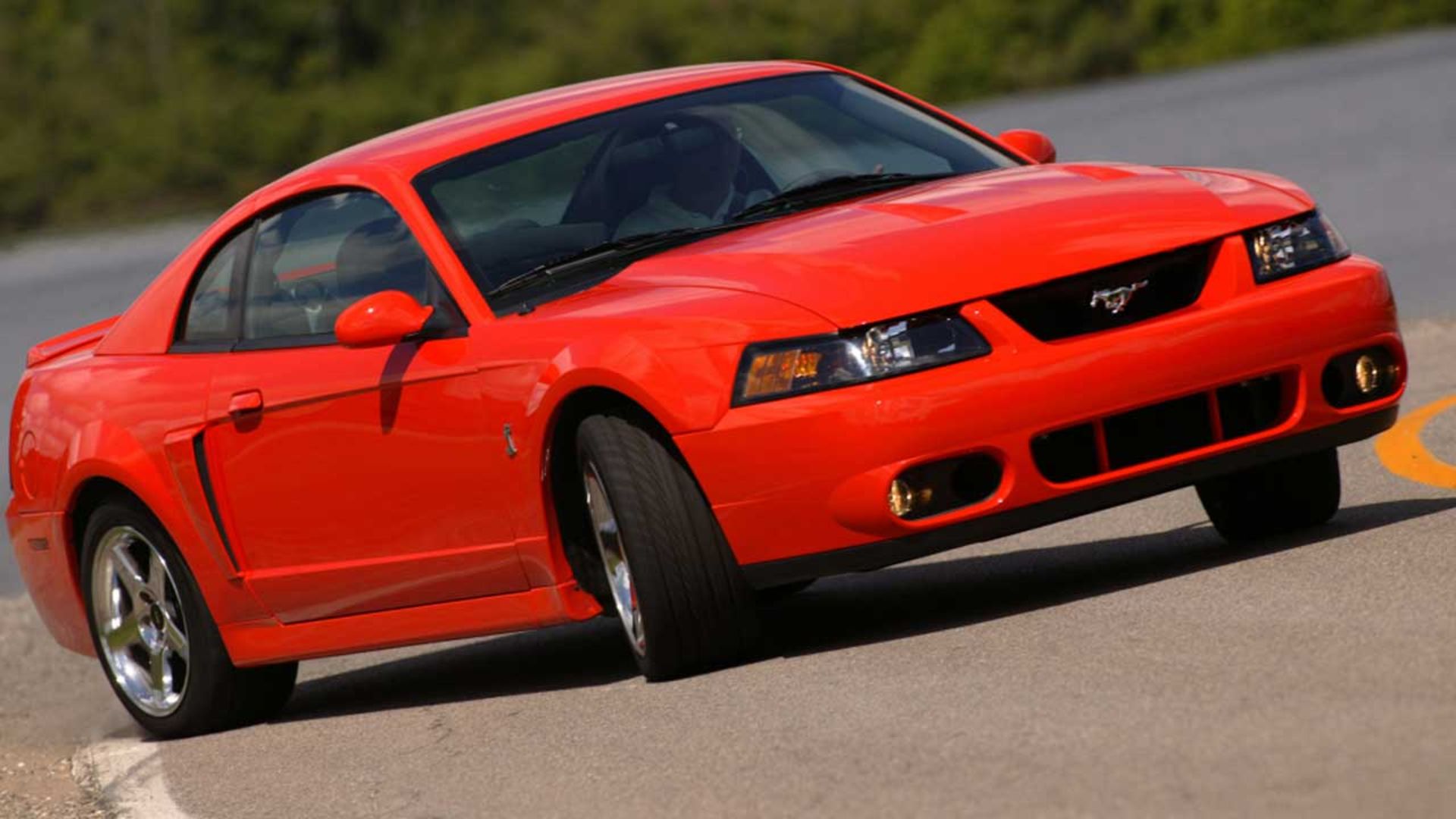 Ford-Mustang-SVT-Cobra-2