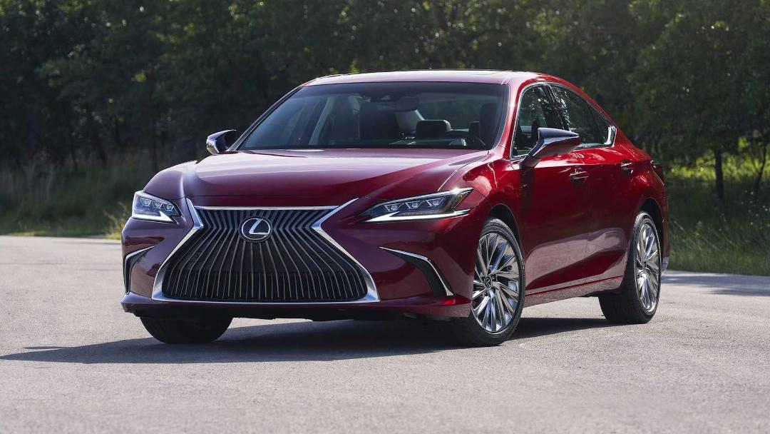 -Lexus-ES-