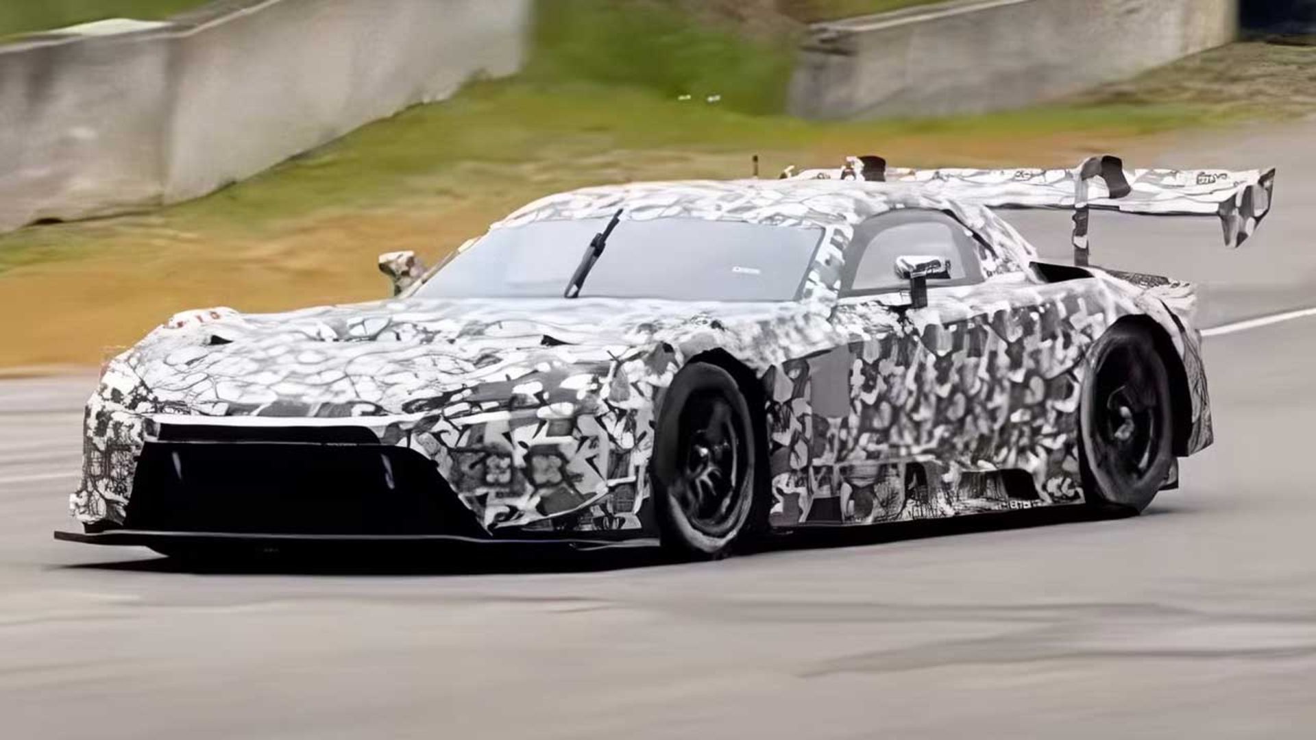 Lexus-LFR-1