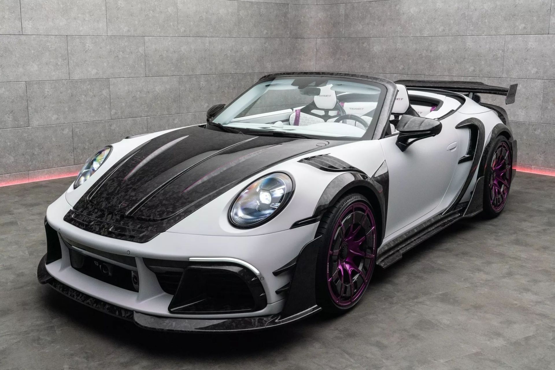 Mansory-Porsche-911-Turbo-S-Cabriolet-16