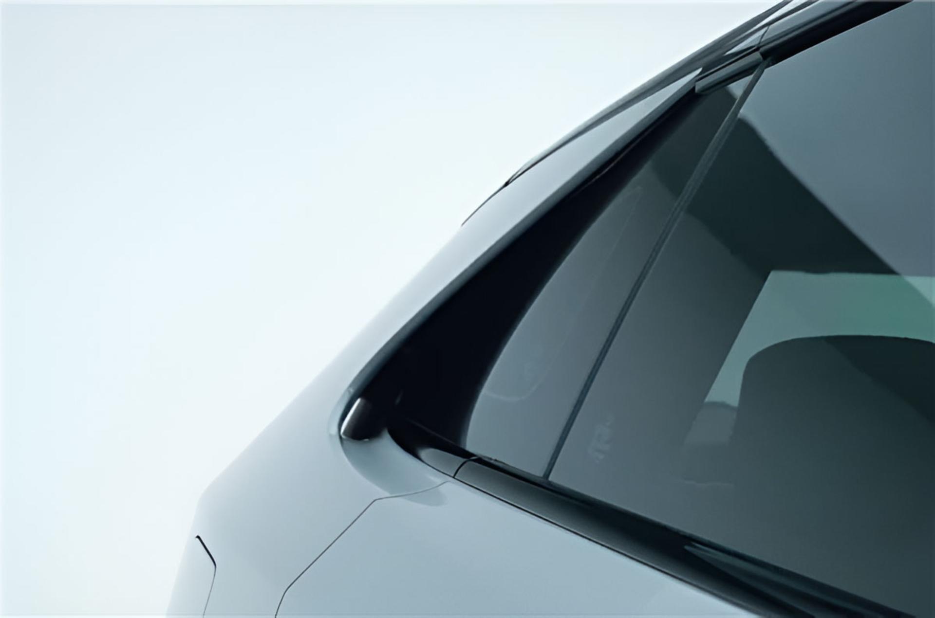 Mazda-EZ-60-3