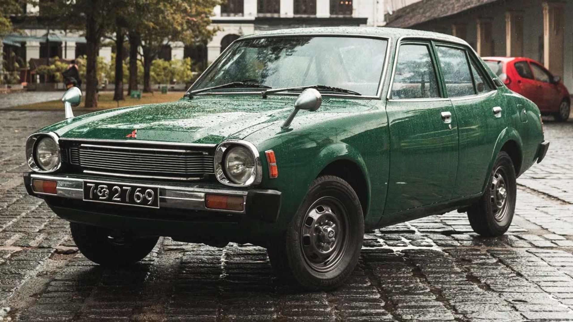 Mitsubishi-Lancer-4