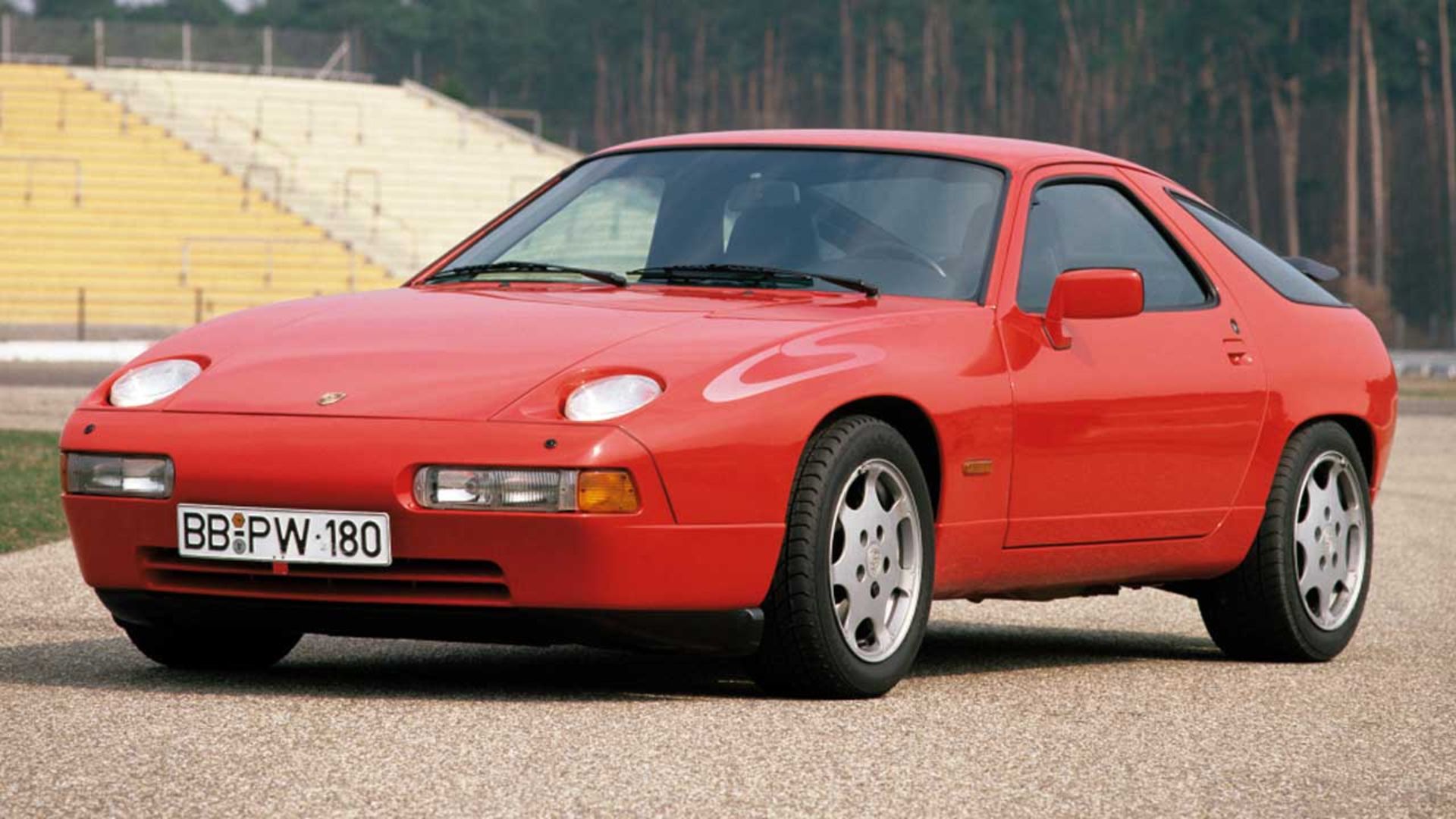 Porsche-928-5