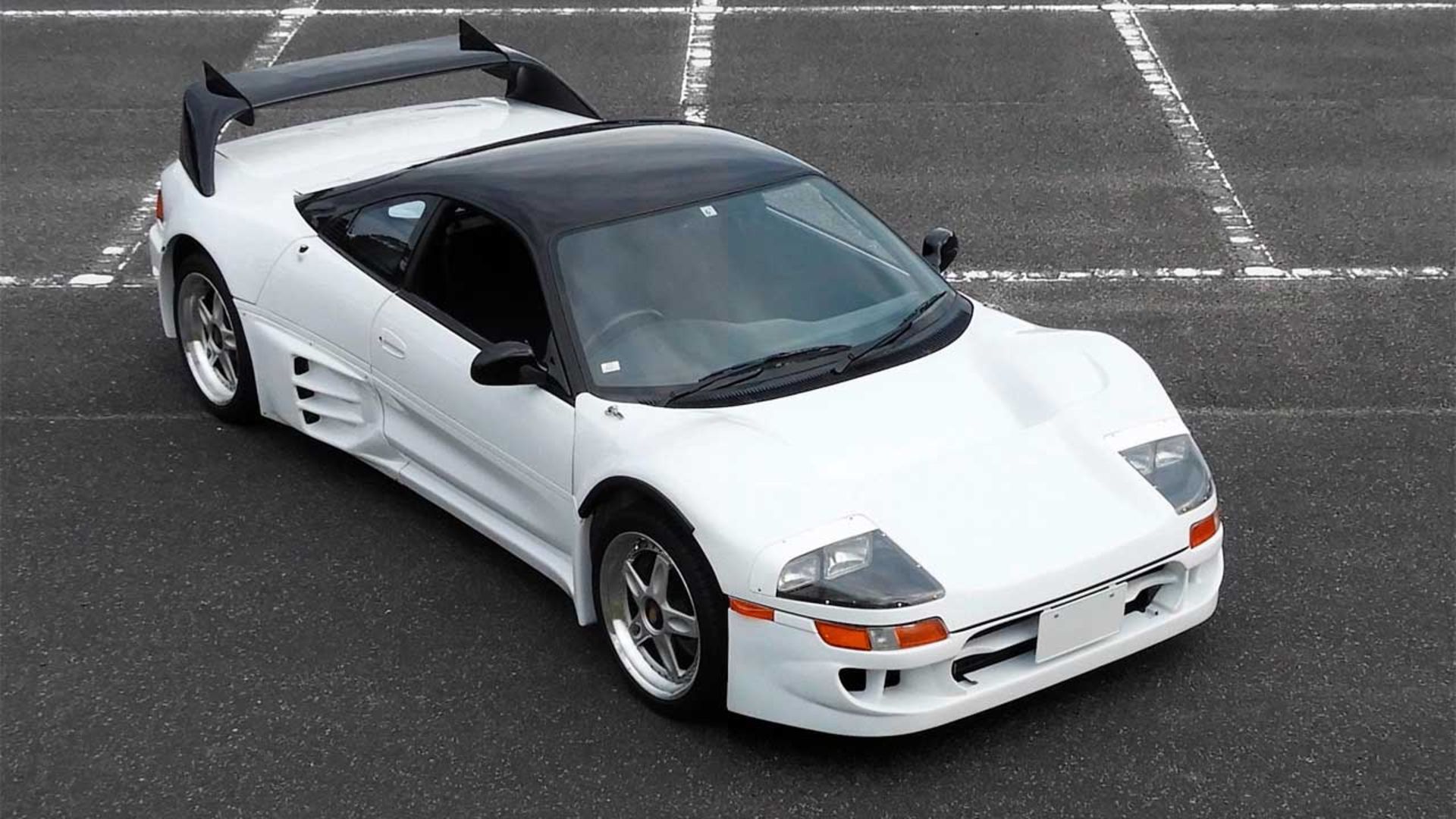 Toyota-SARD-MC8-R-1