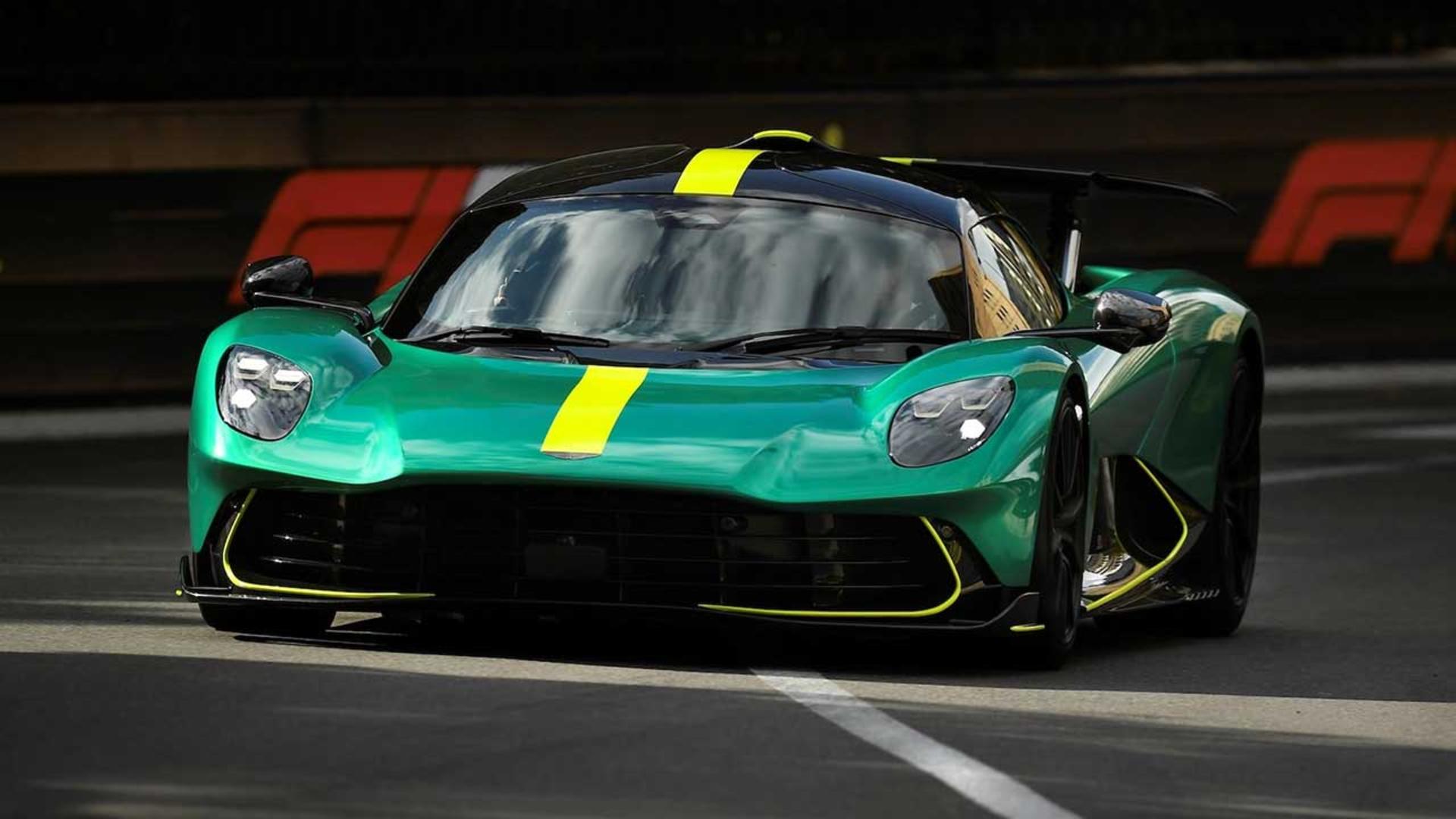 Aston-Martin-Valhalla-Public-Debut-1