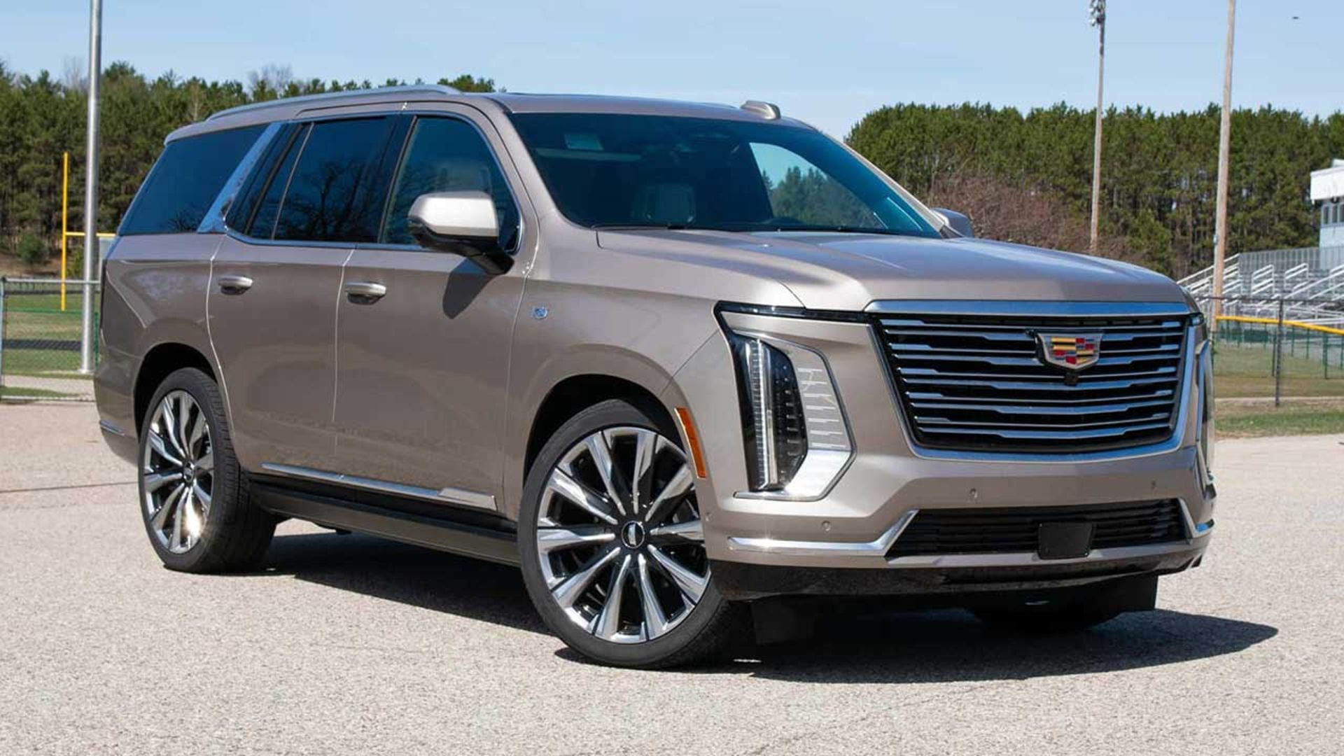 Cadillac-Escalade-1