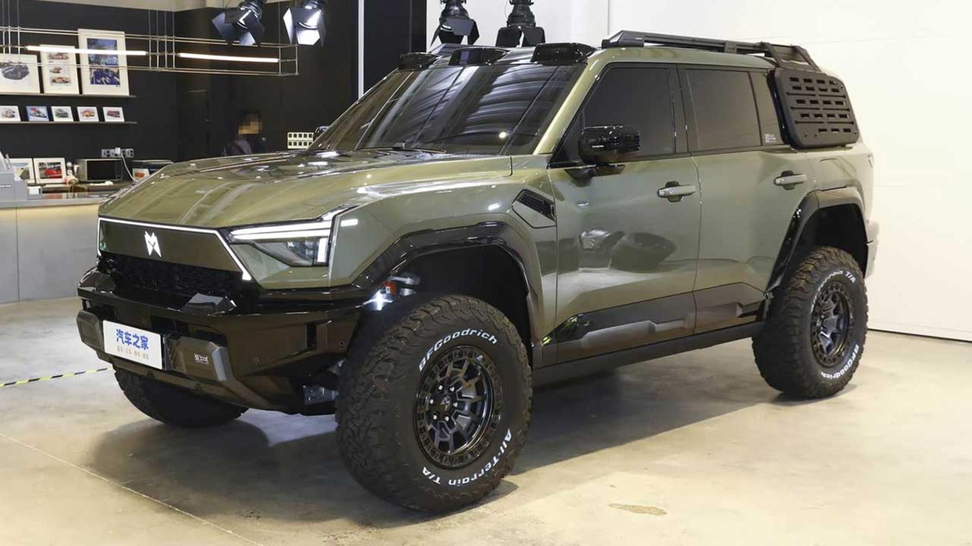 Dongfeng-Warrior-M817-1