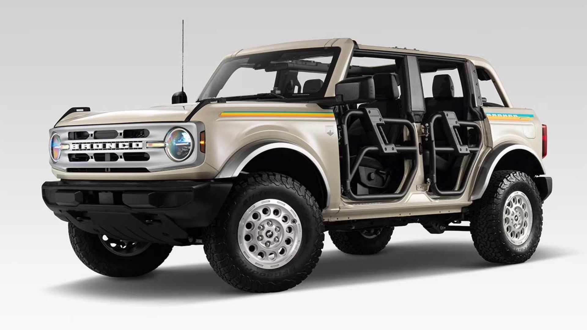 Ford-Bronco-1