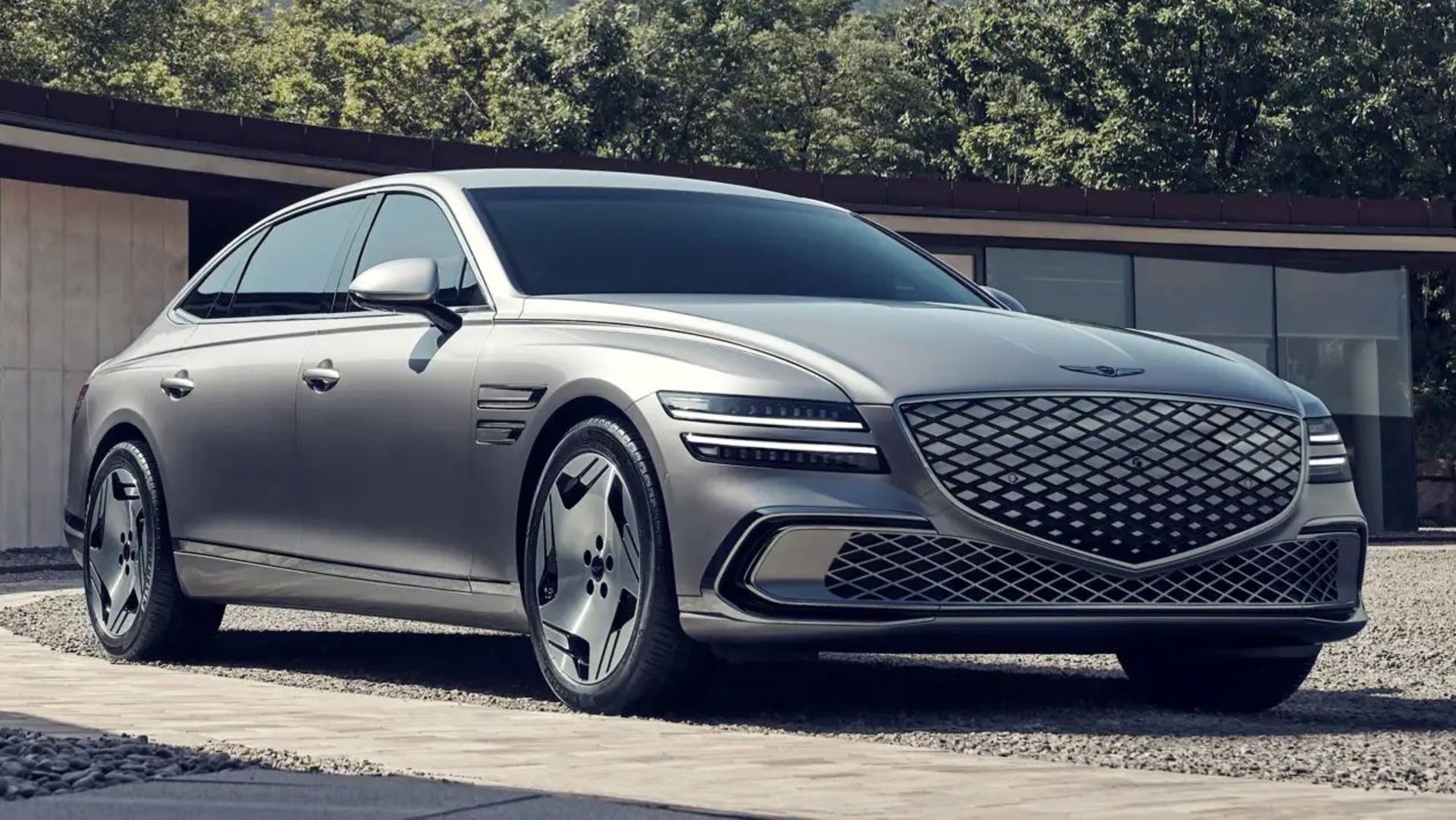 Genesis-G80-front-3-4_c5hf9d