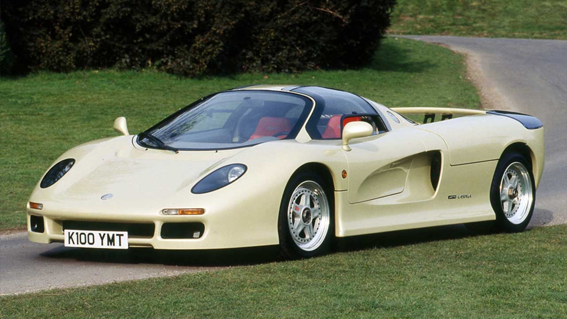 Japanese-Mid-Engine-Sports-Cars-6
