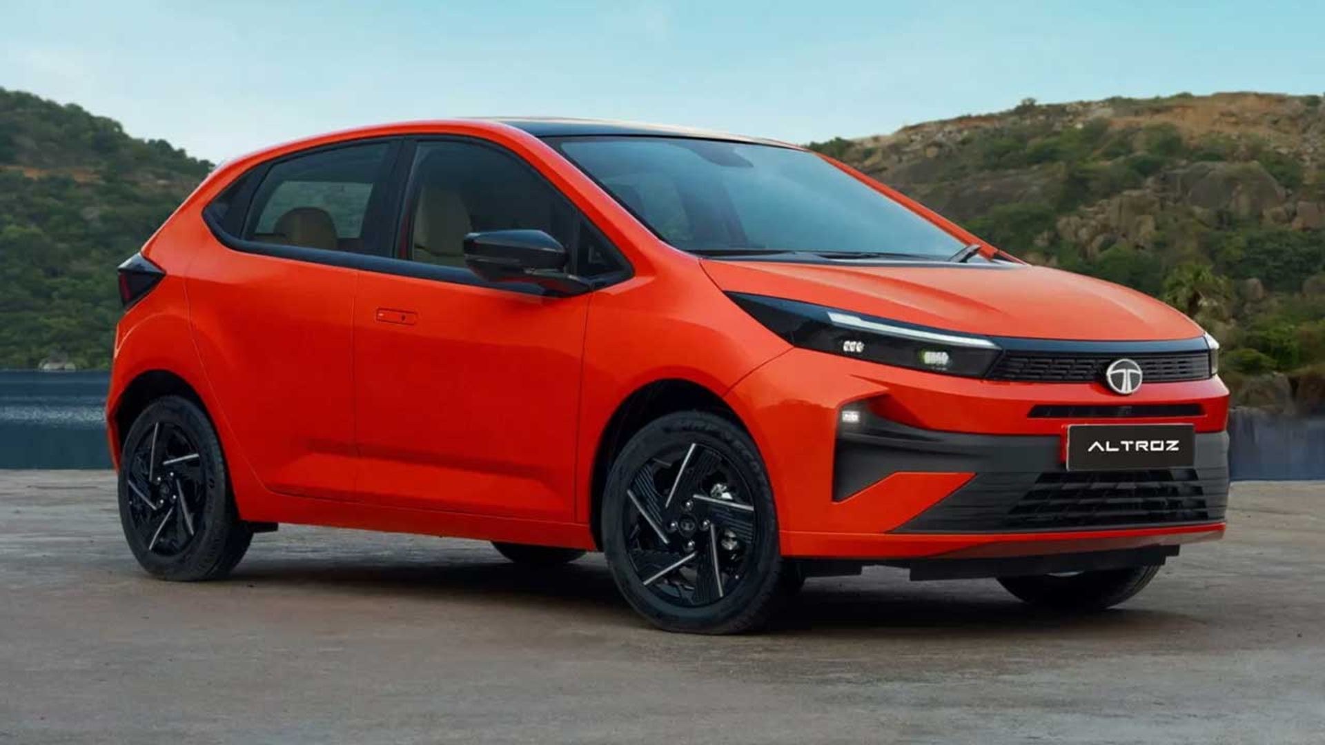 Tata-Altroz-2025-1