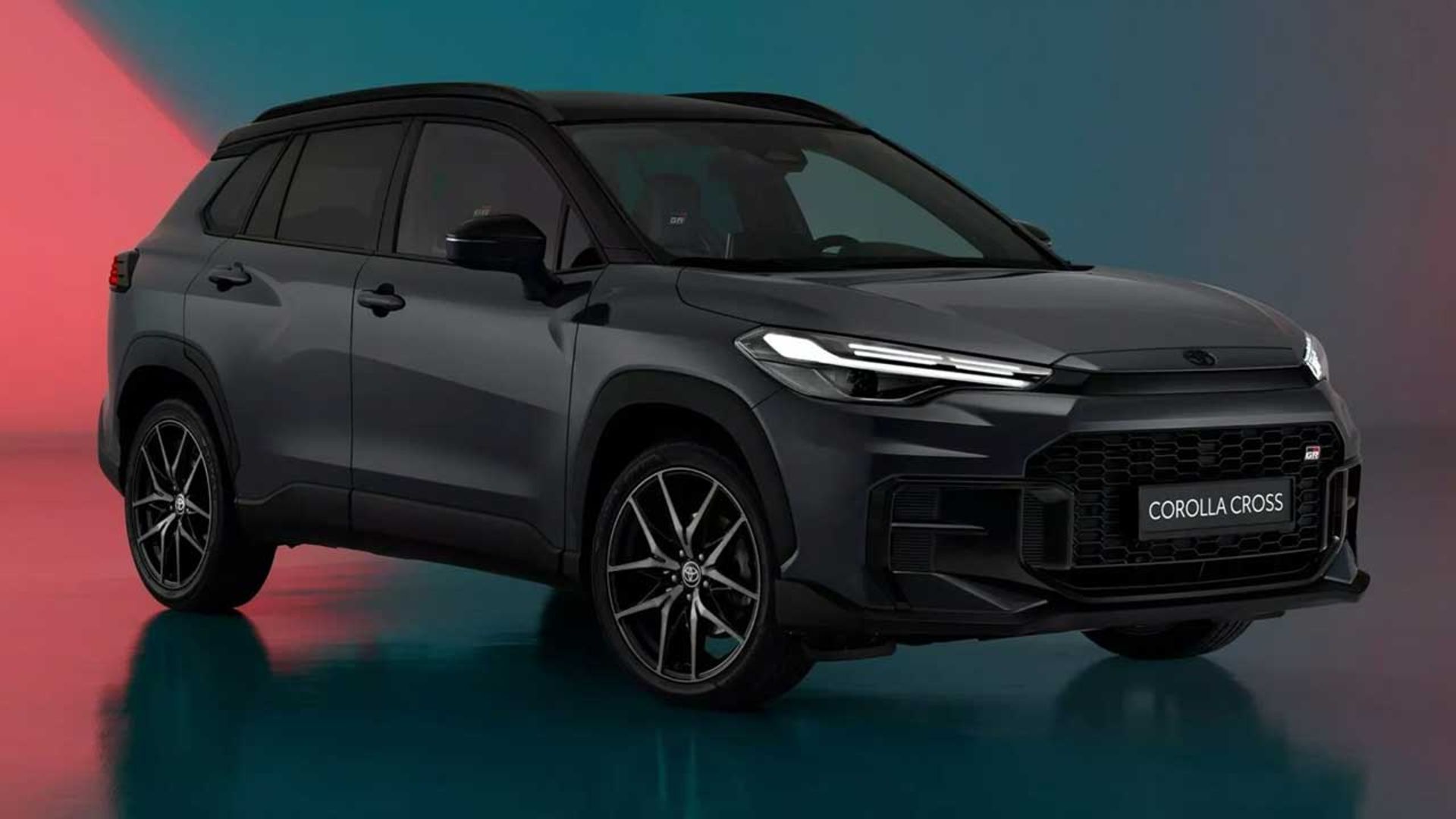 Toyota-Crolla-Cross-GR-Sport-1