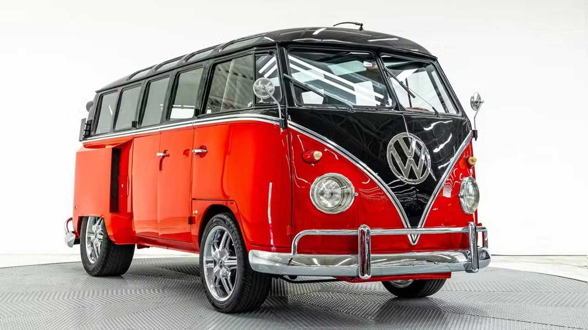 Volkswagen-Type-2-V8-Cadillac-1