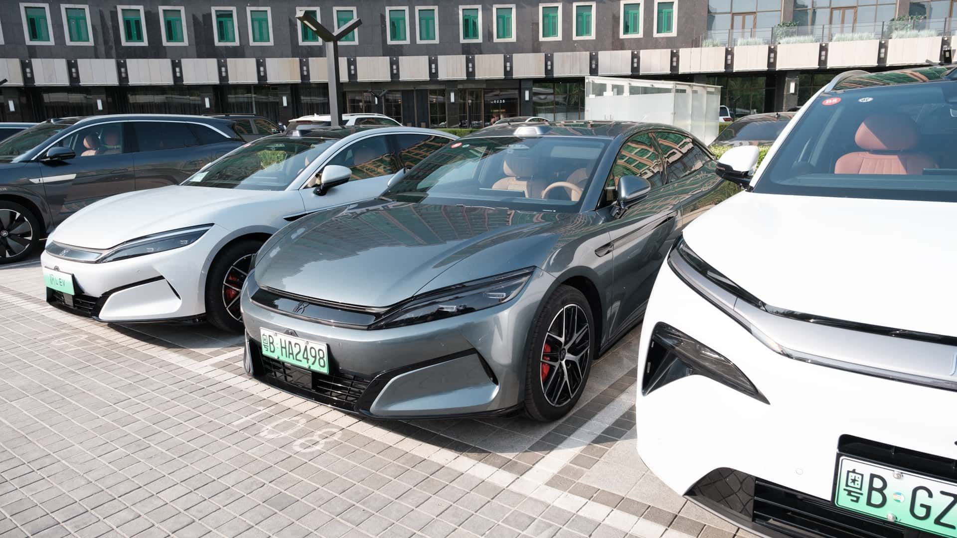 byd-han-l-tang-l-and-megawatt-charging (5)