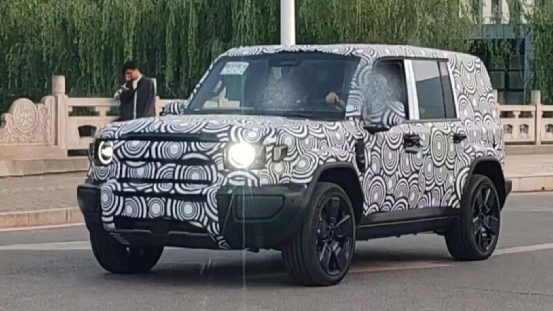 chery_icar_v27-1-800x450