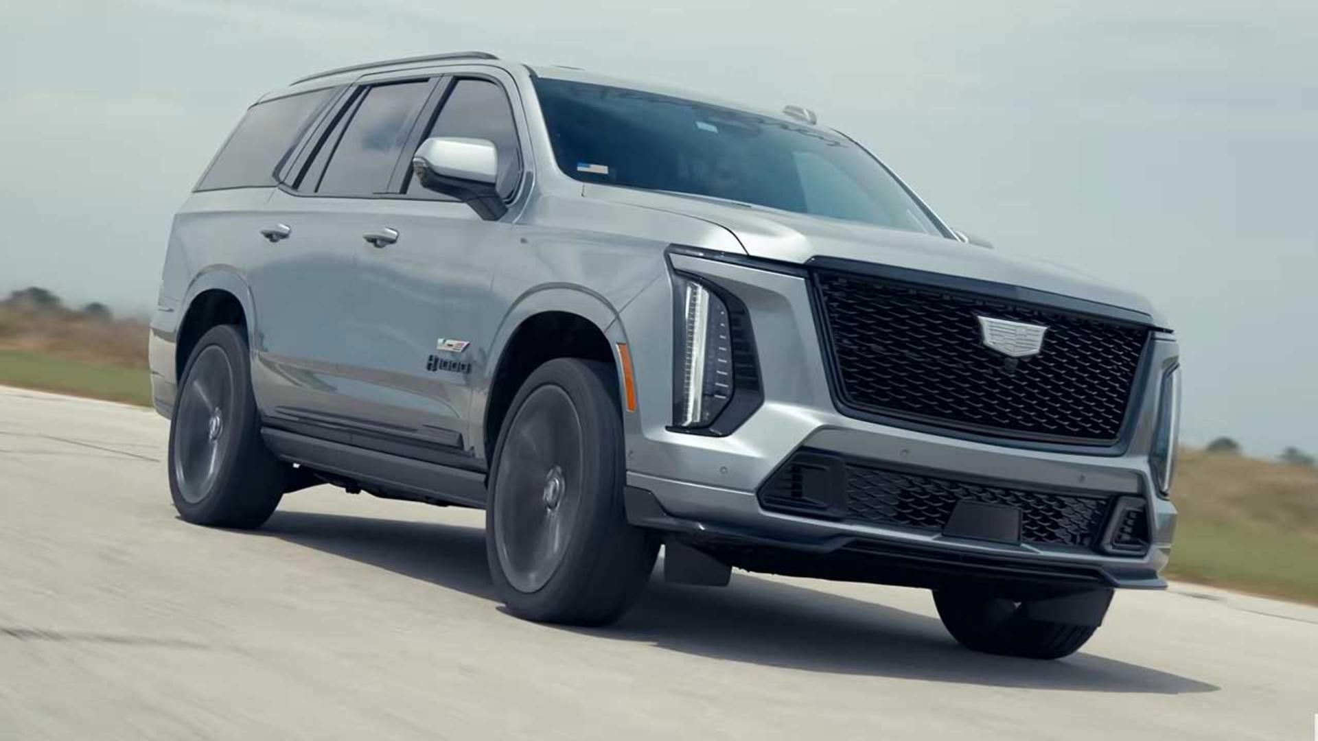 Cadillac-Escalade-V-H1000-Hennessey-1