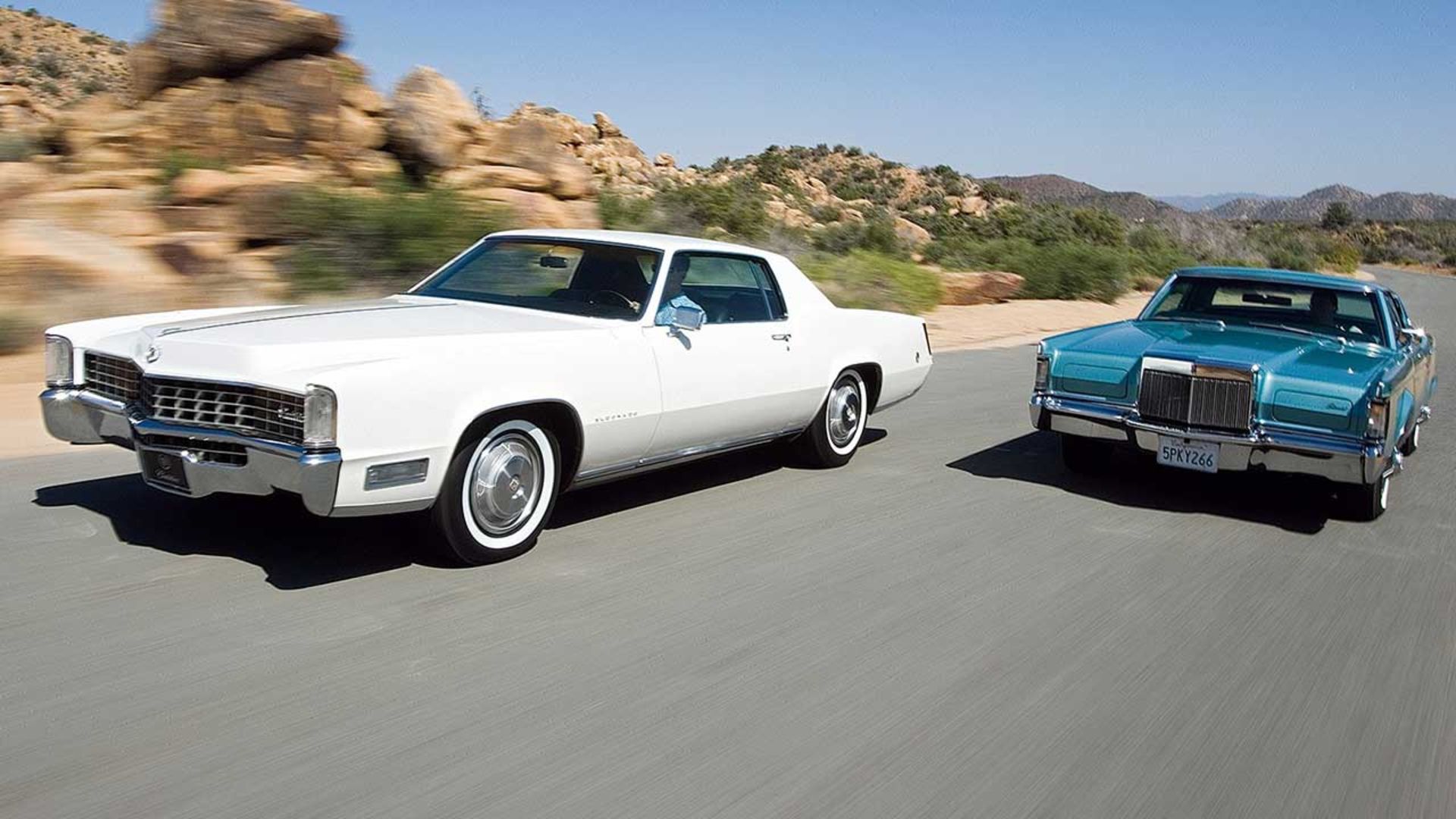 Cadillac-VS-Lincoln-1