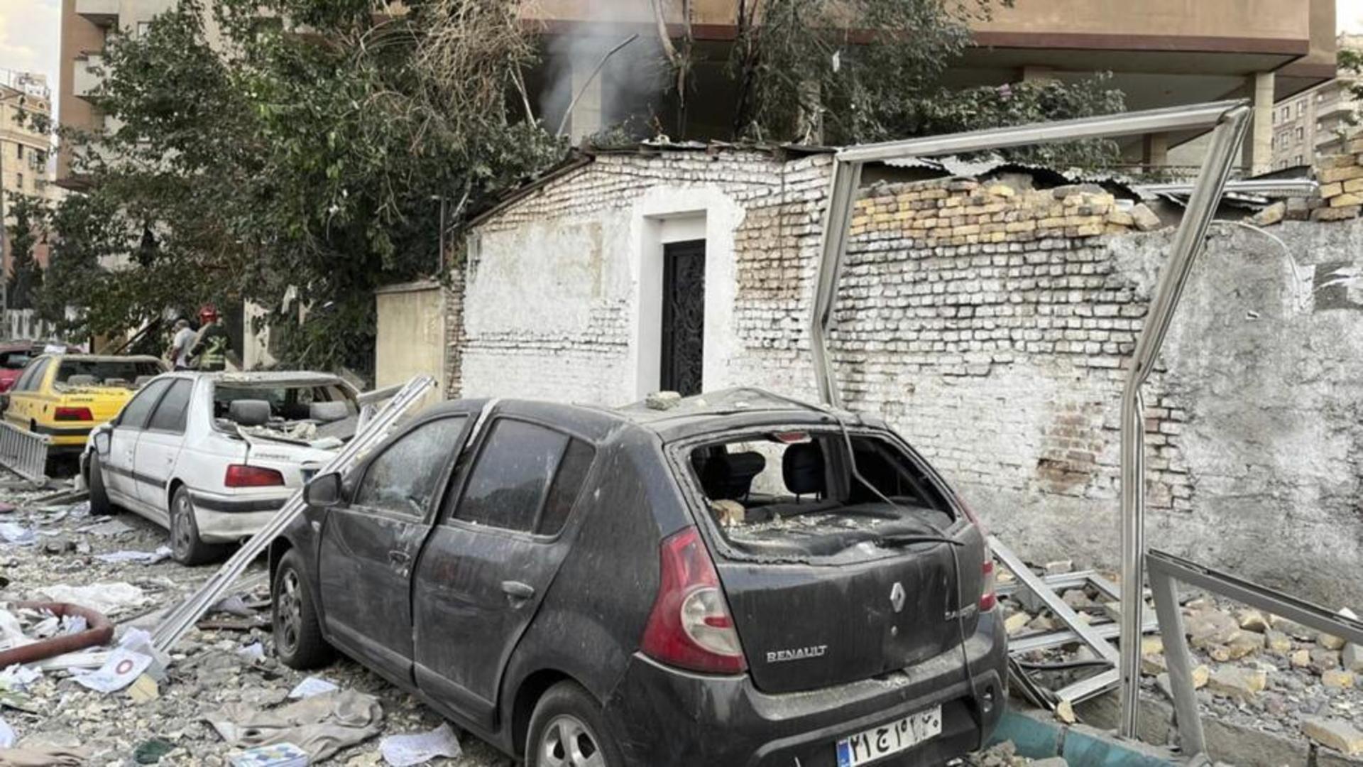 Damage to vehicles in Israeli attack on Iran-1