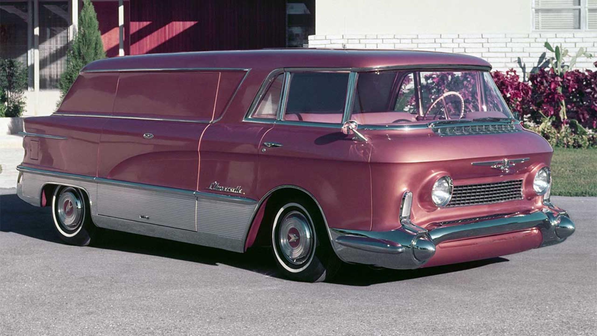 GMC-L’Universelle-1