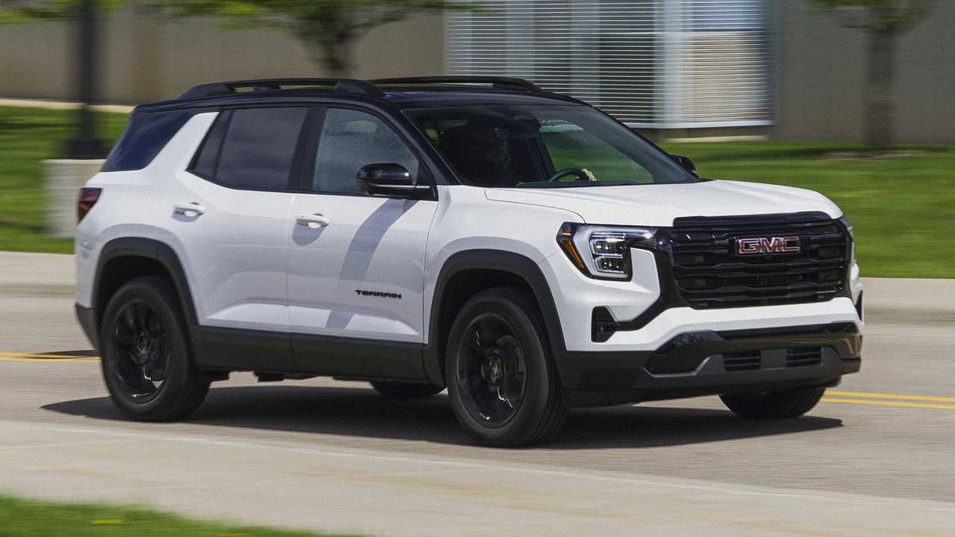 GMC-Terrain-1