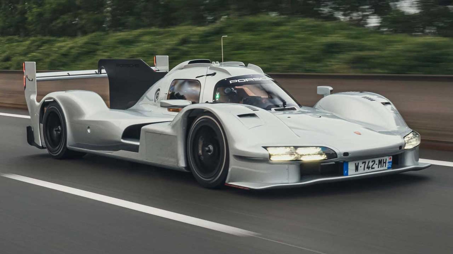 Porsche-963-RSP-2