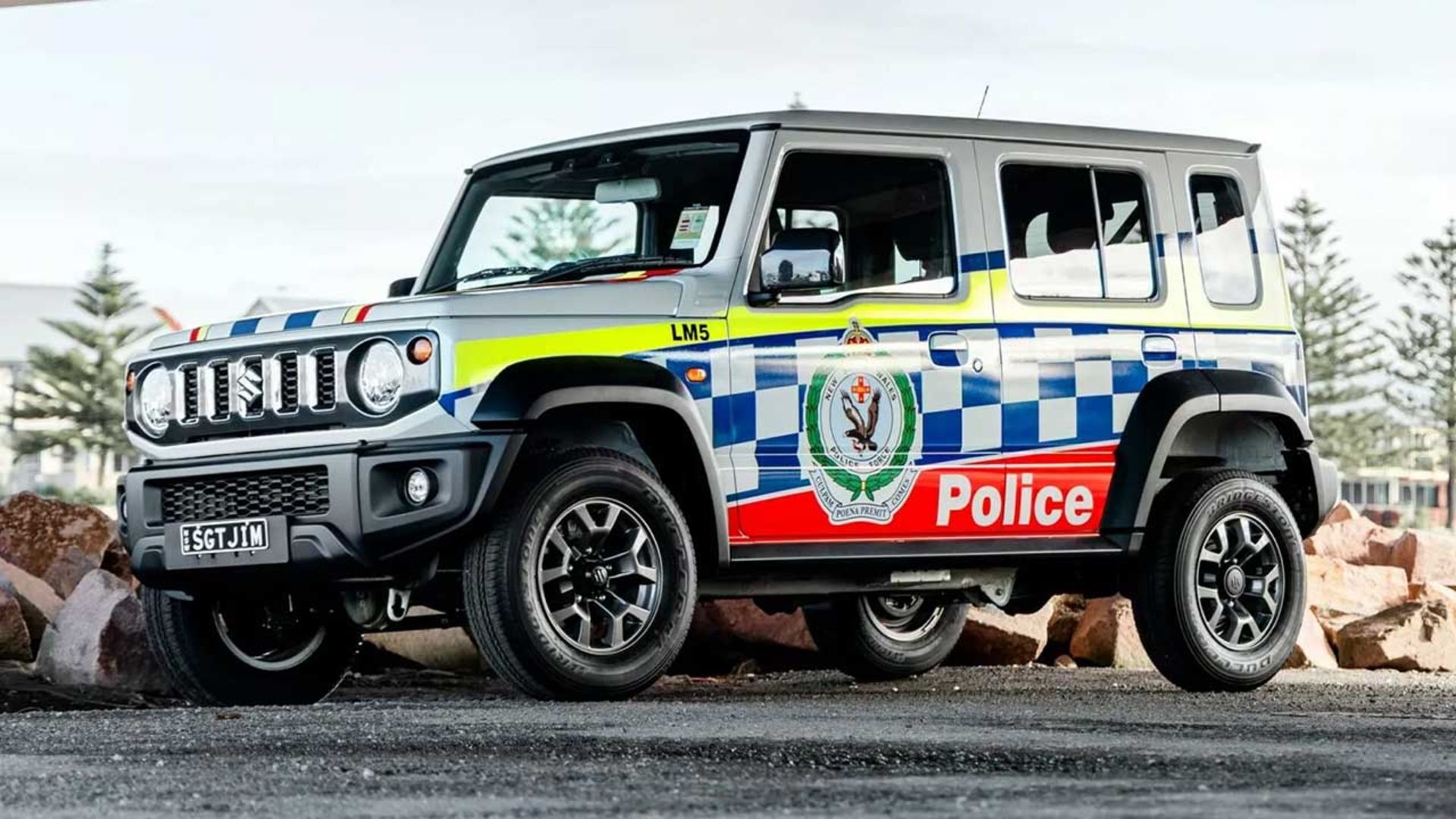 Suzuki-Jimny-police-1