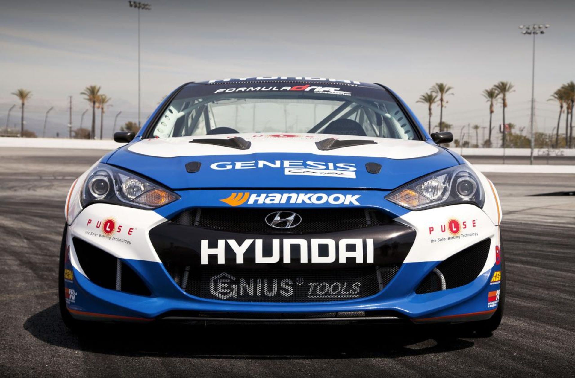 2013 Hyundai-RMR Genesis Coupe