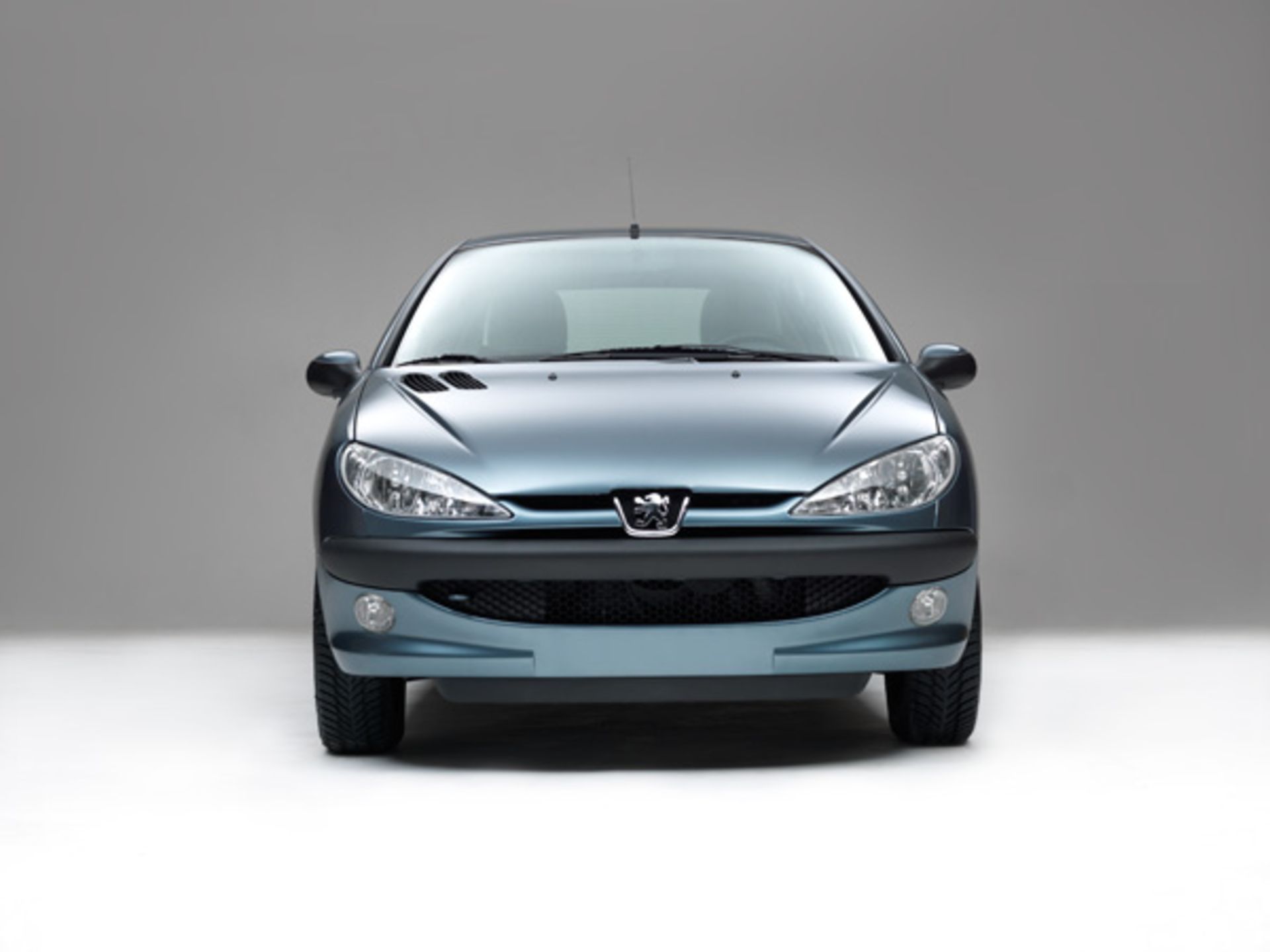 Peugeot 206SD V8