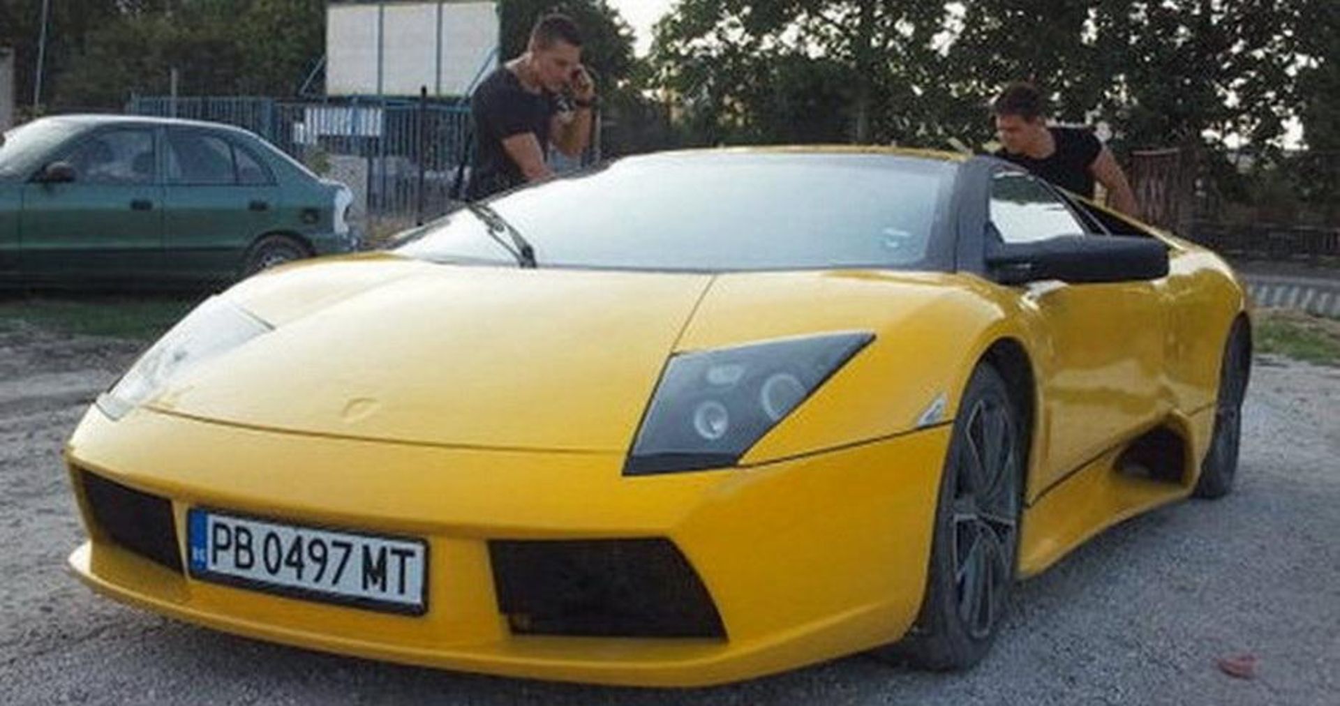 Lamborghini Muricelago replica with Toyota MR2