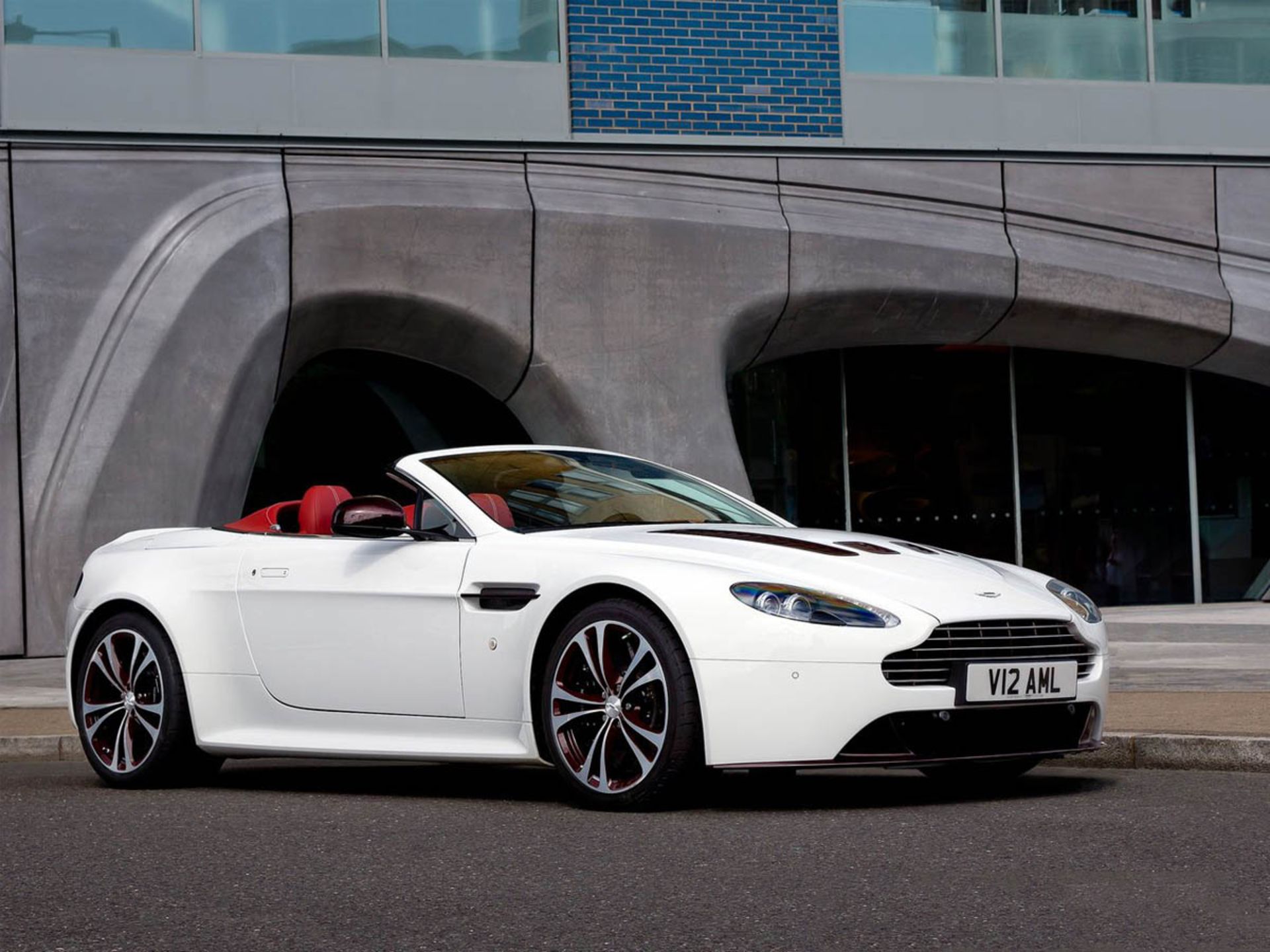 Vantage Roadster