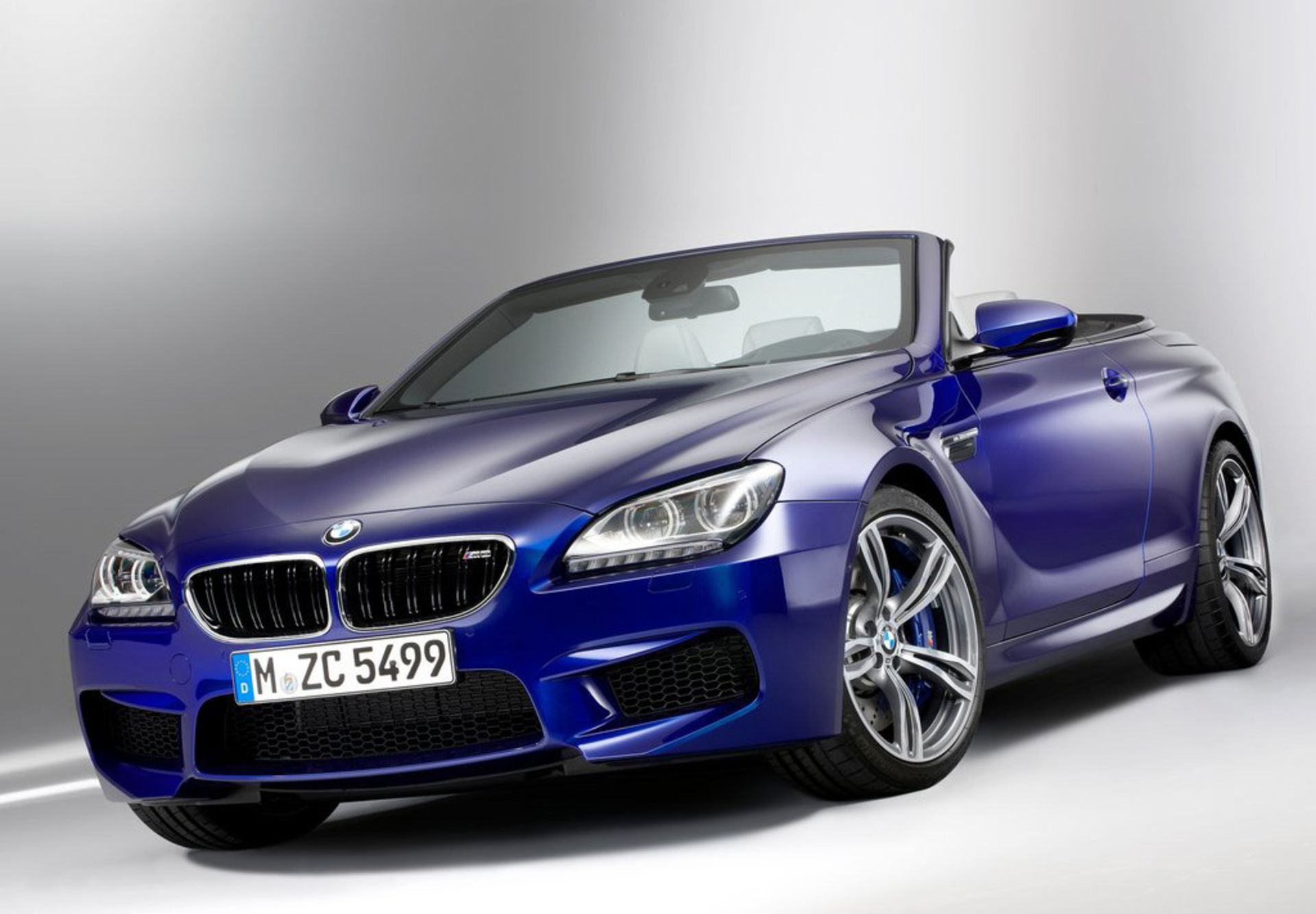 BMW-M6_Convertible_2013_1024x768_wallpaper_01
