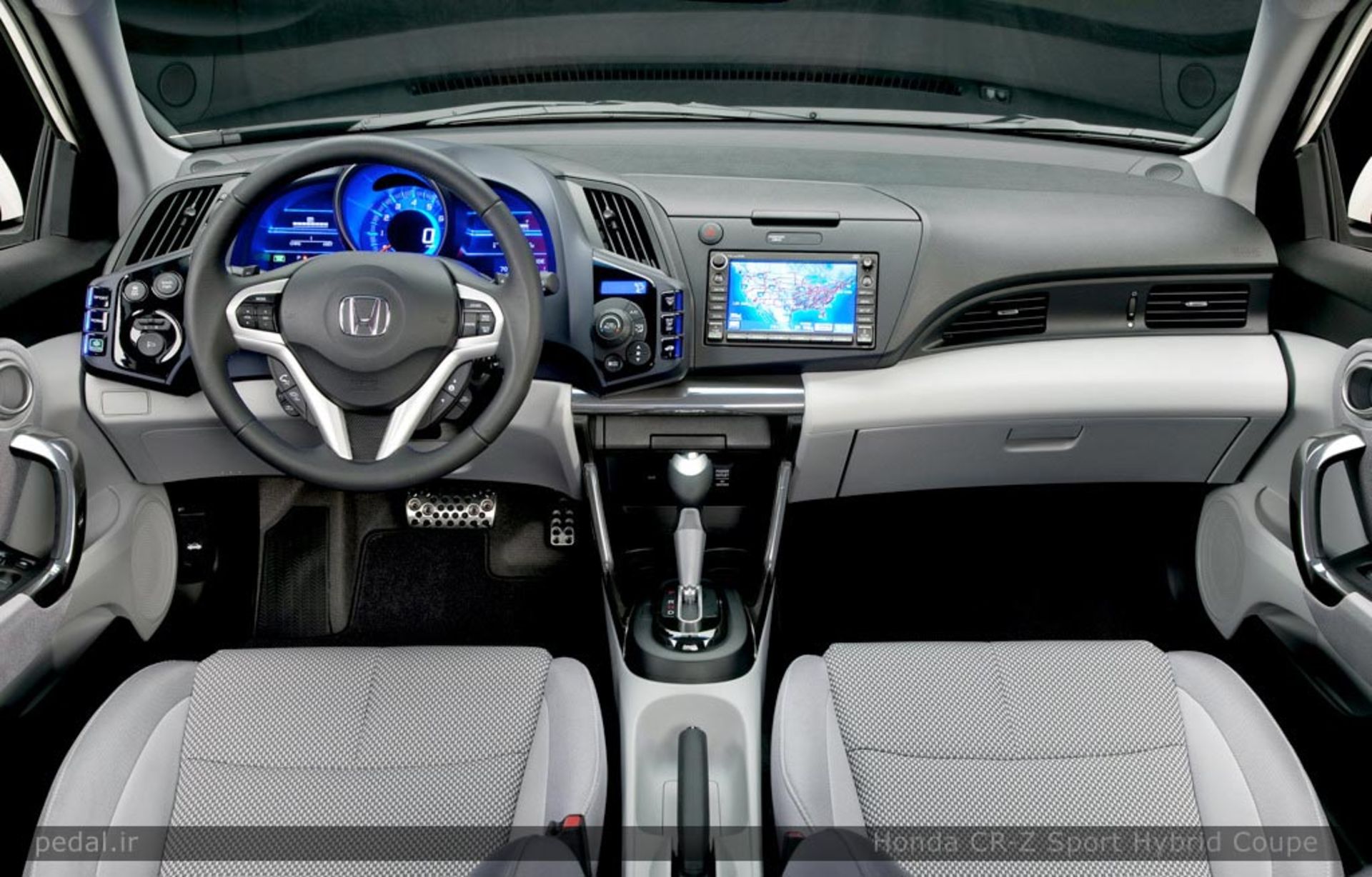 Honda CR-Z Sport Hybrid Coupe interior