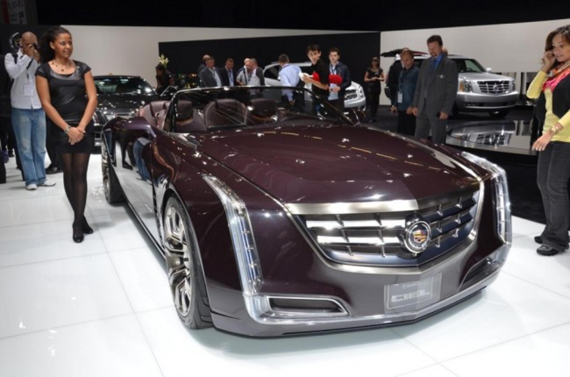 Cadillac-Ciel-Concept-at-2011-Frankfurt-Motor-Show-1-650x430