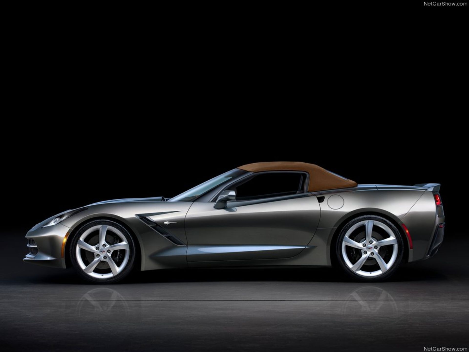 Chevrolet Corvette Stingray Convertible
