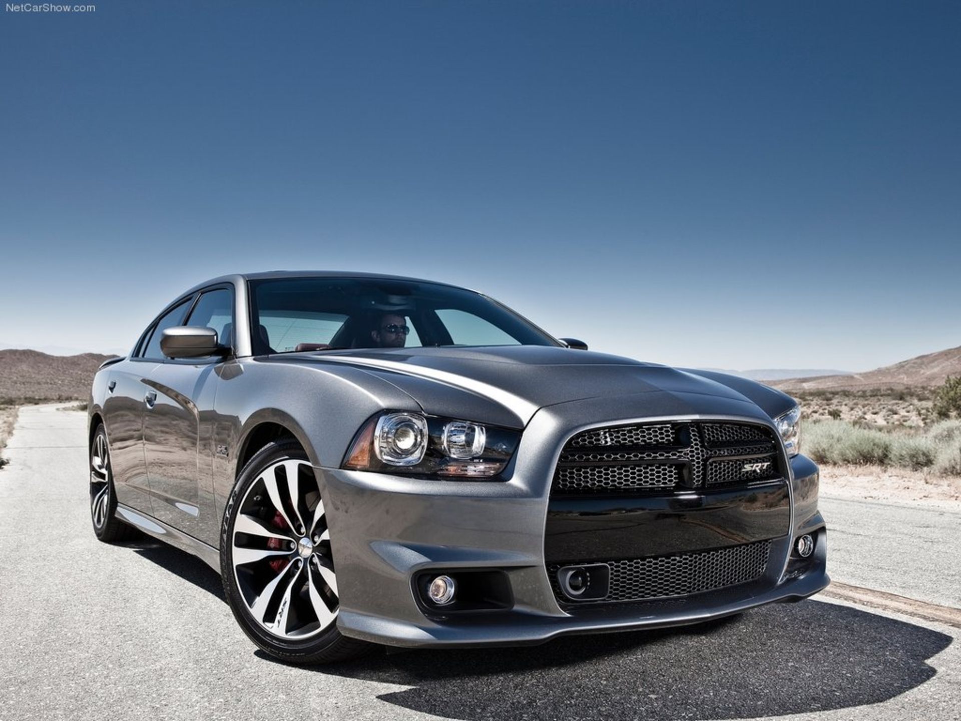 Dodge-Charger_SRT8_2012_1024x768_wallpaper_03