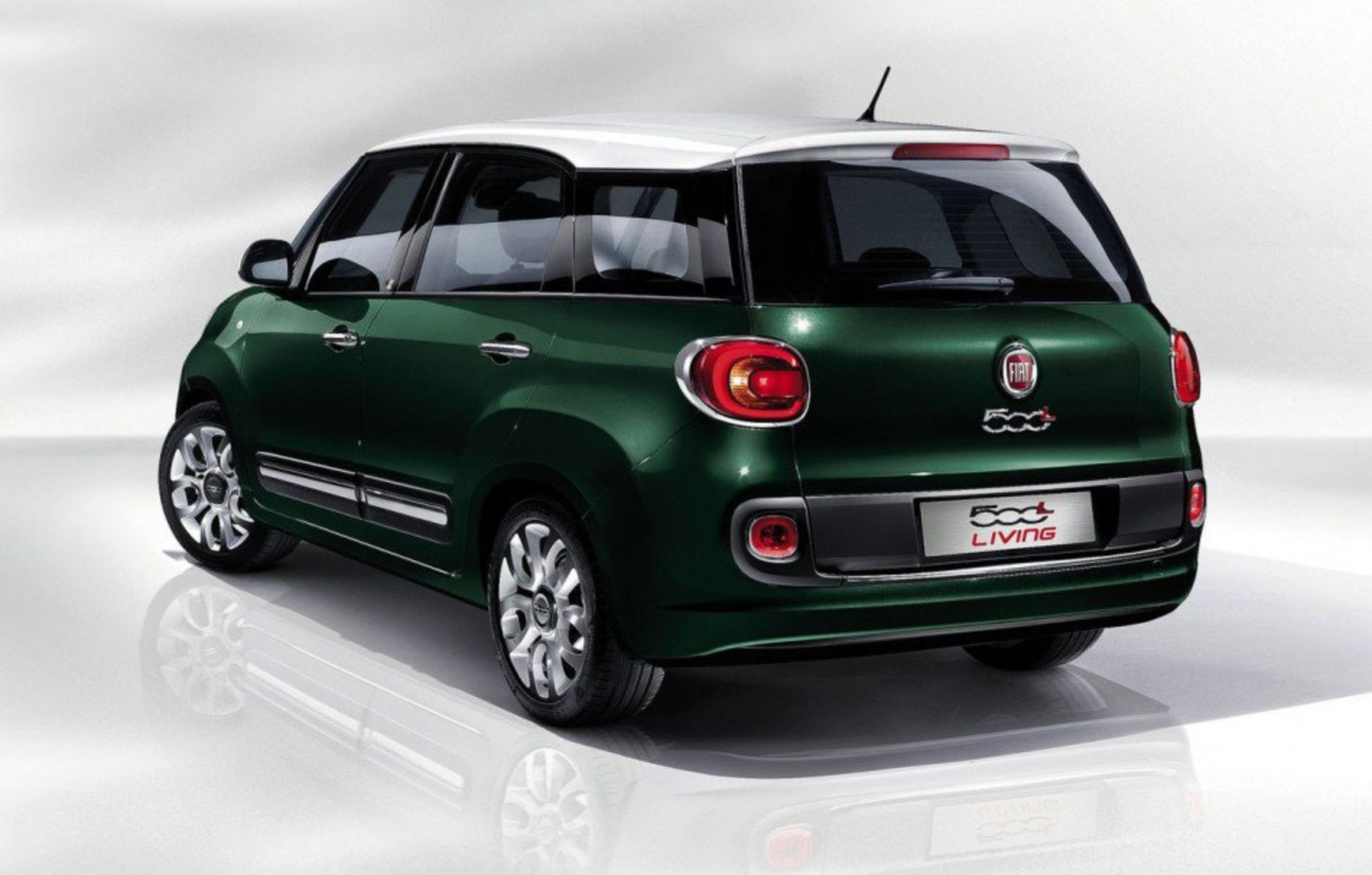 Fiat 500L Living rear