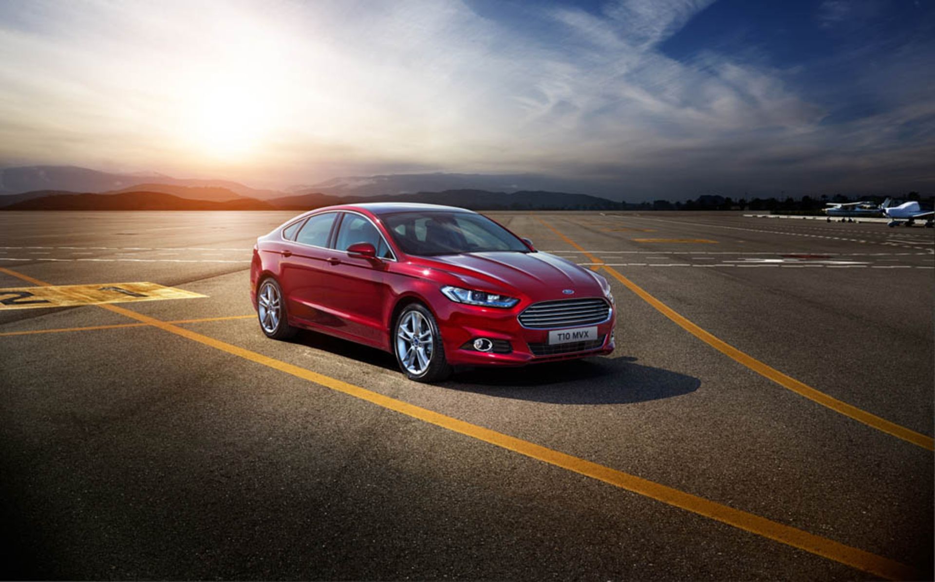 Ford Mondeo 5Door 2015