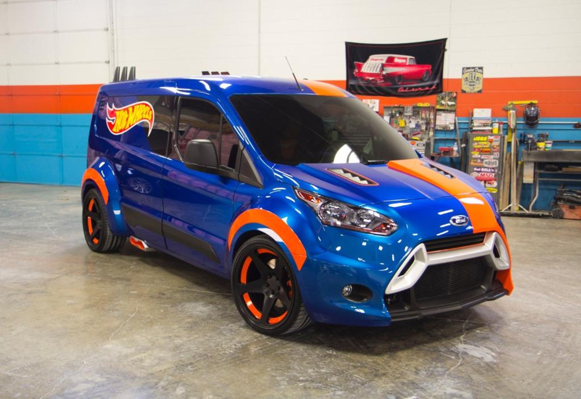 Ford Transit Connect Hot Wheels (4)