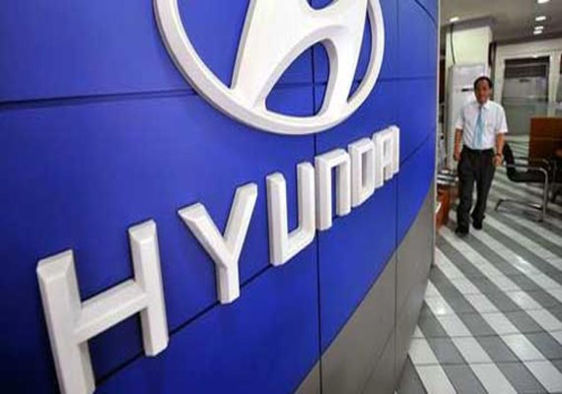 Hyundai Corporation 01