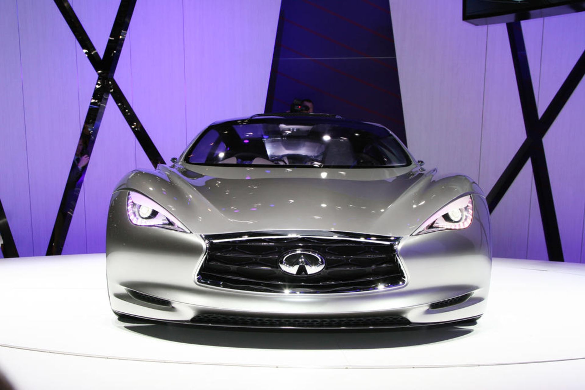 Infiniti Emerg-E 