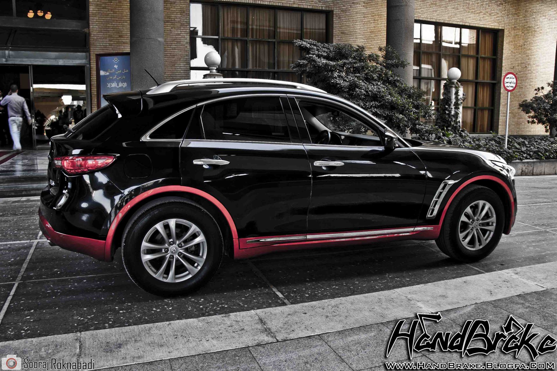 Infiniti FX35
