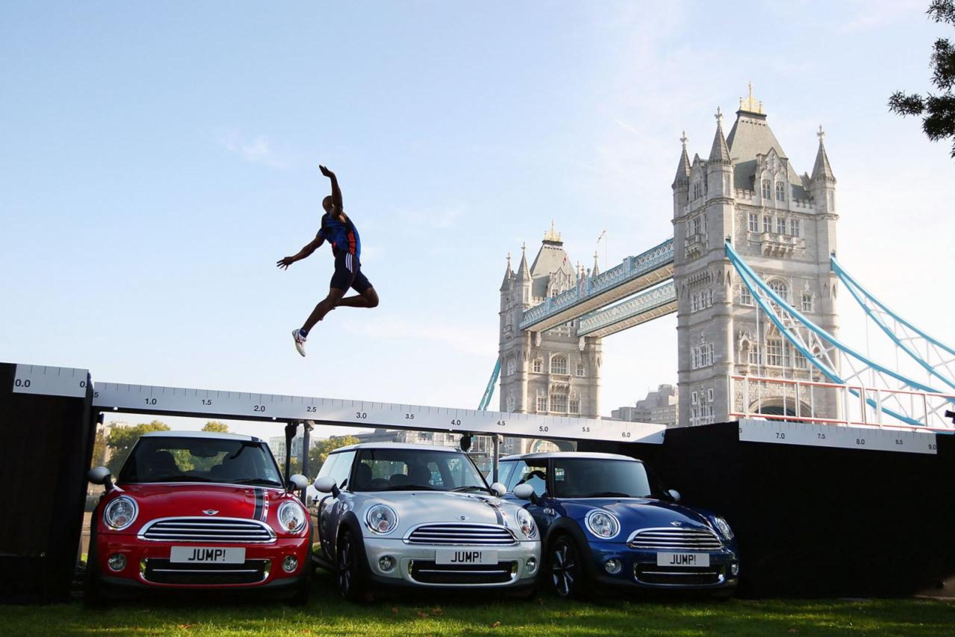 2012 MINI Cooper London Edition
